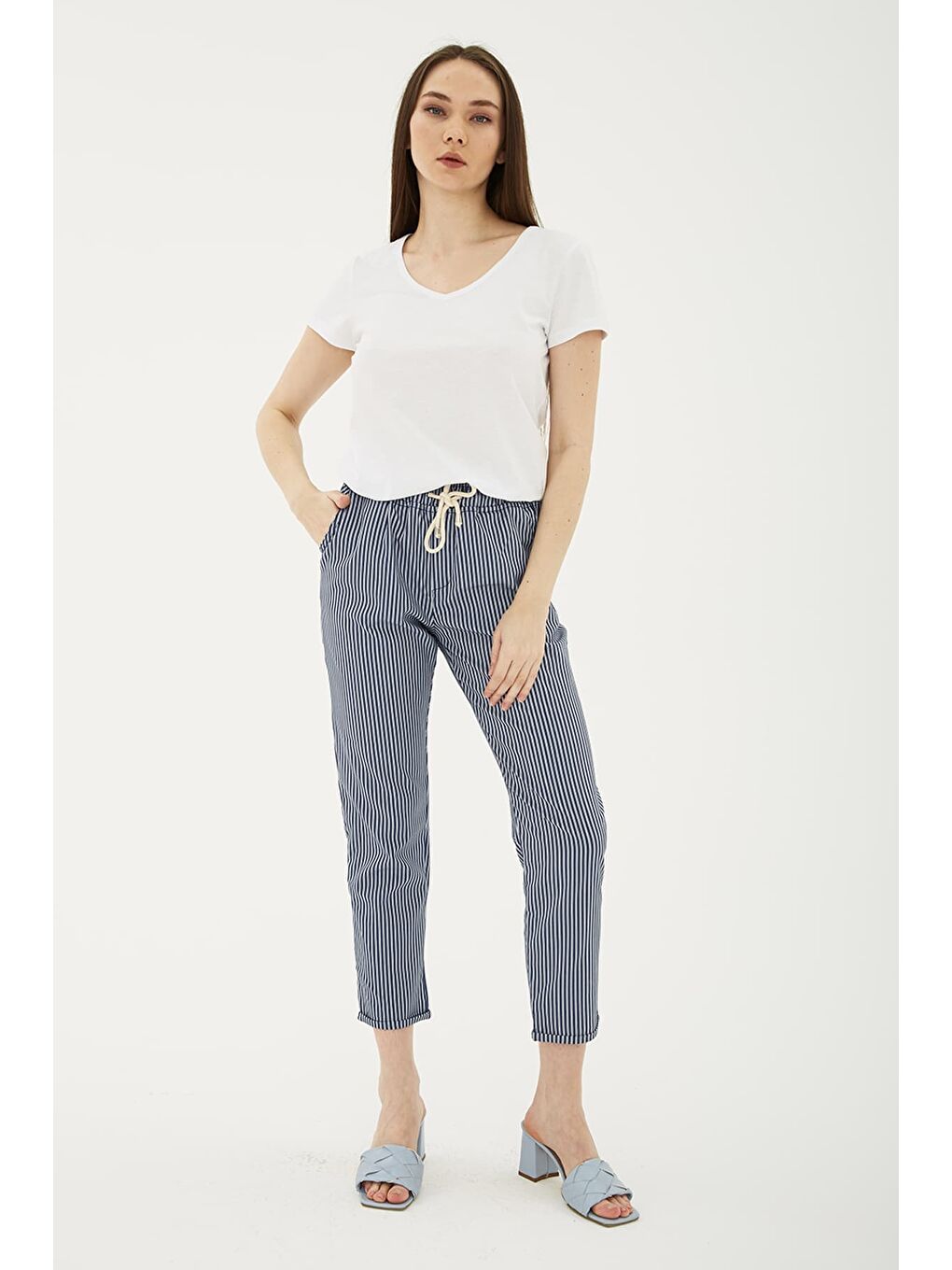Lacivert Comfort Fit Lastikli Çizgili Pantolon 25Y0344K1-2