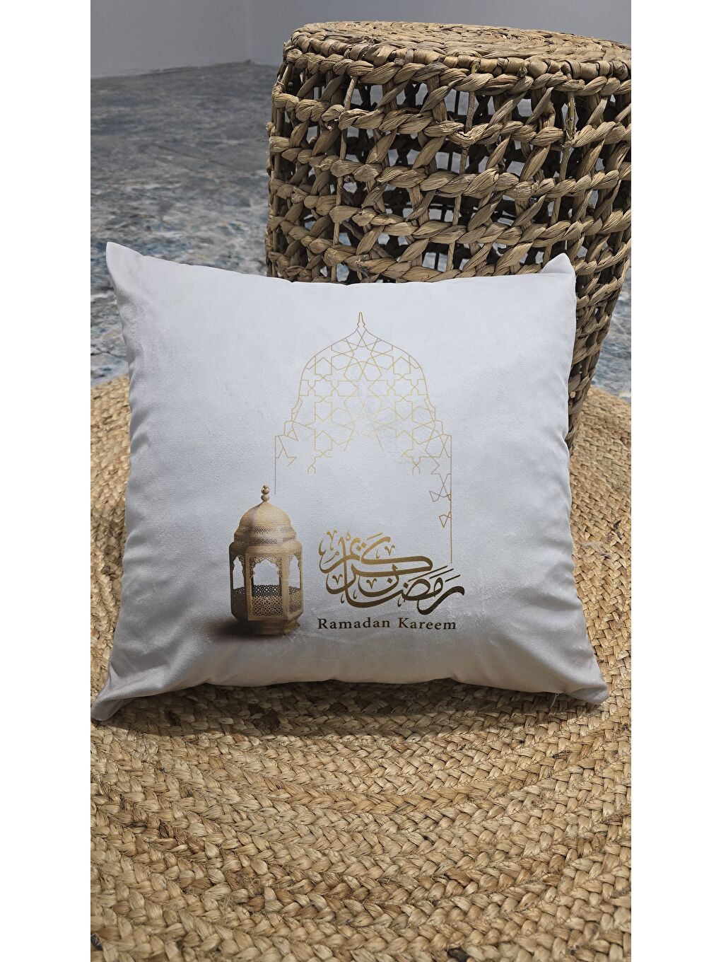 Bej Ramazan Temalı Dekoratif Kırlent Kılıfı 43x43 cm-1