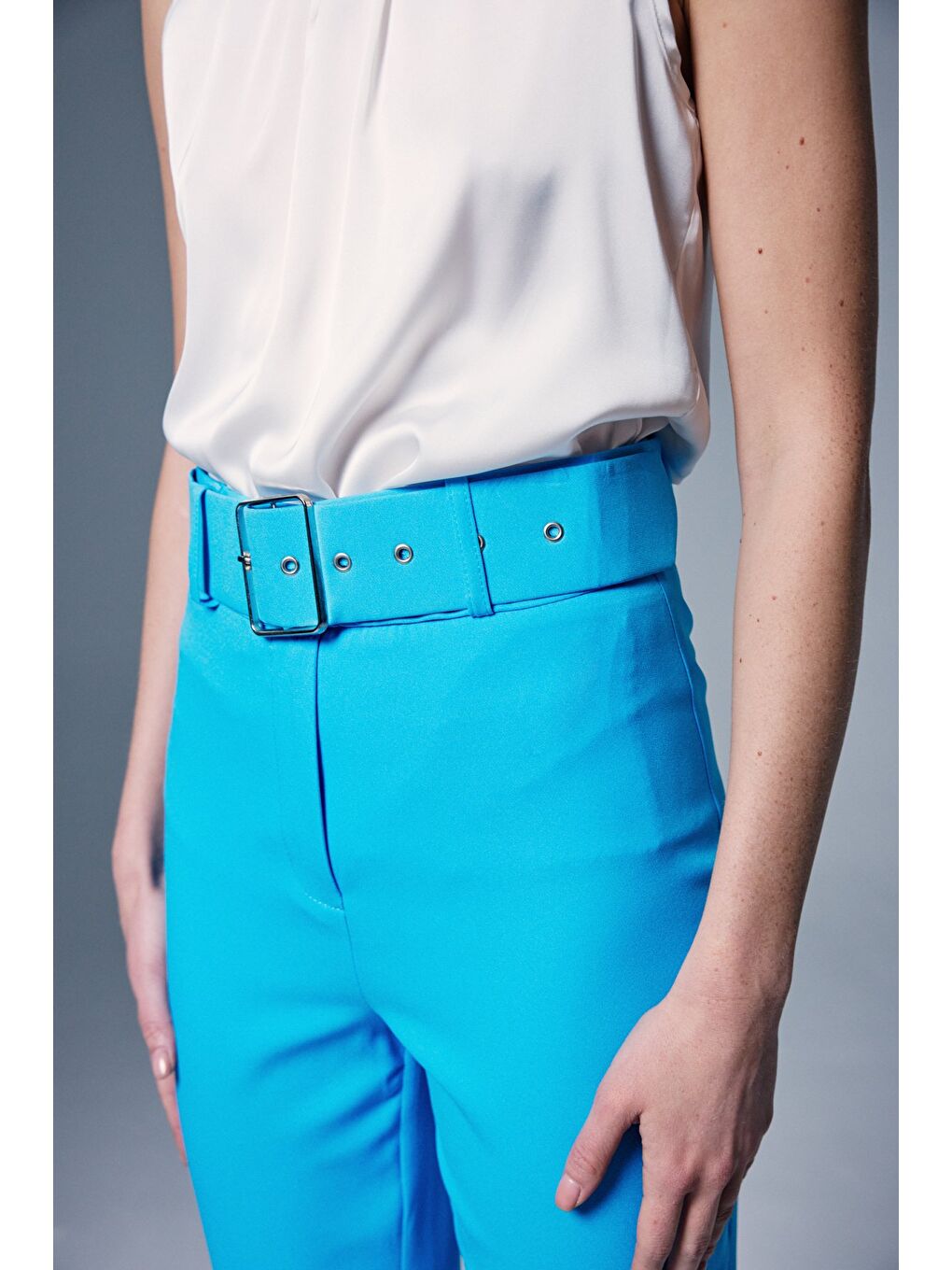 Yüksek Bel Kemerli Pantolon - Bebe Mavi-4