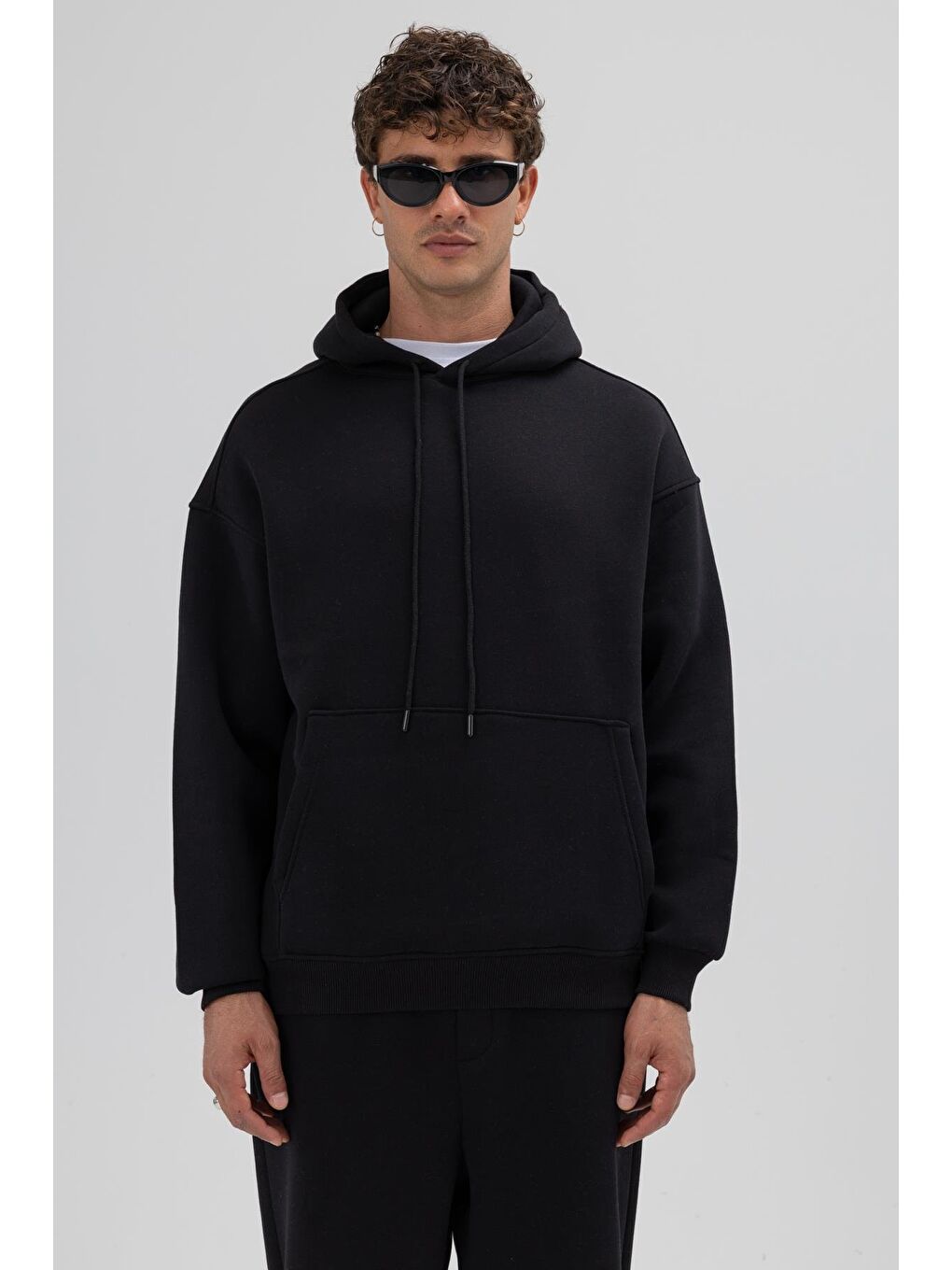 Basic Oversize Kapüşonlu Sweatshirt Siyah-2