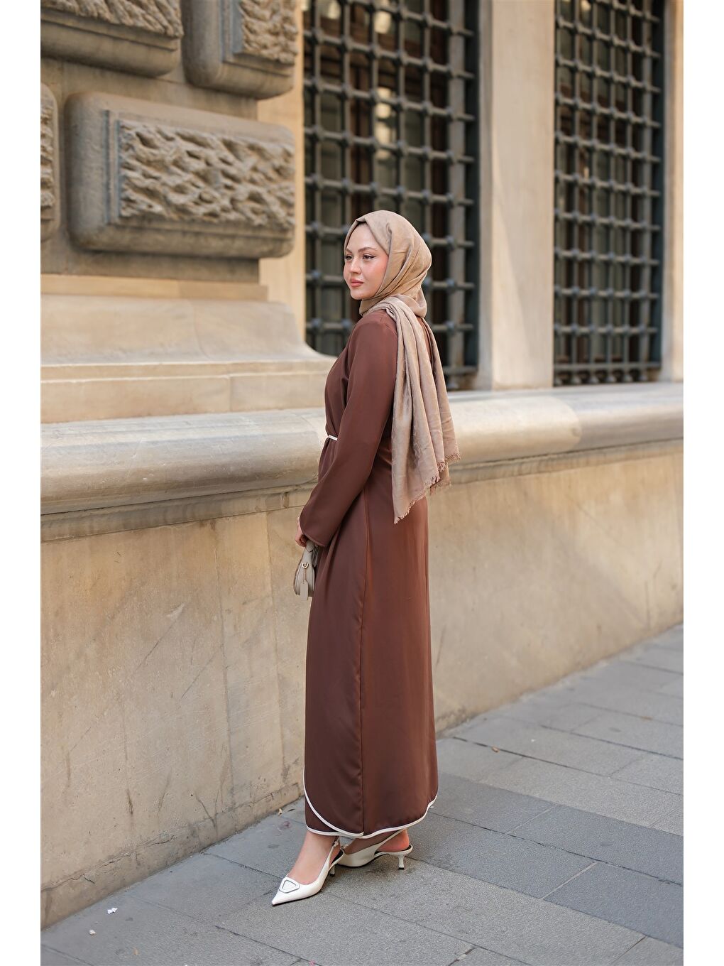 Kadın Biyeli Kendinden Bağlı Scuba Elbise Kahverengi-4