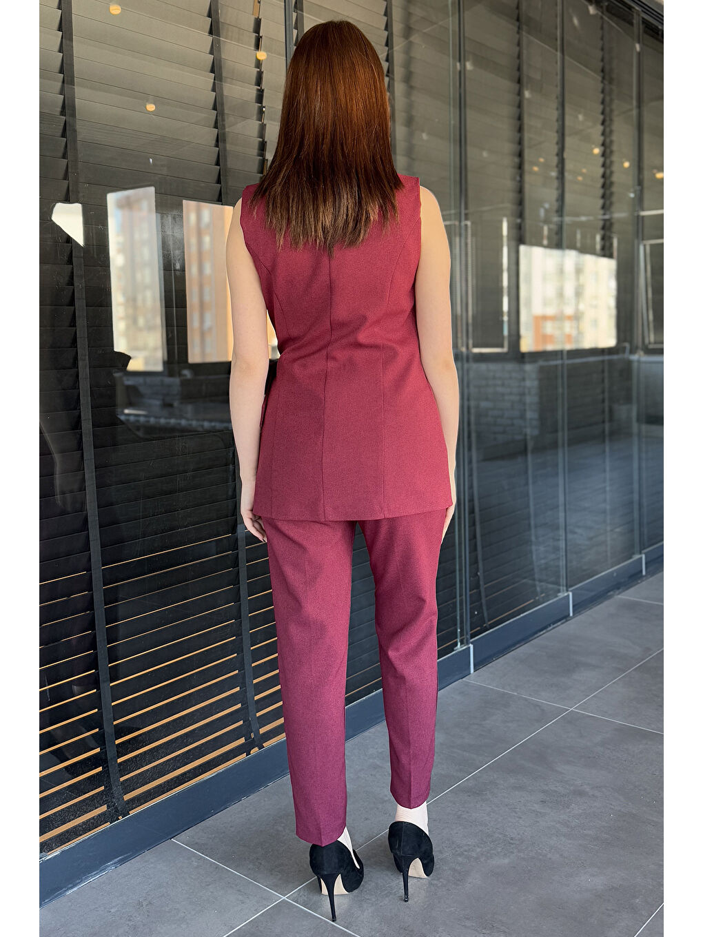 Bordo Kadın Broş Detaylı Yelek Pantolon İkili Takım-3