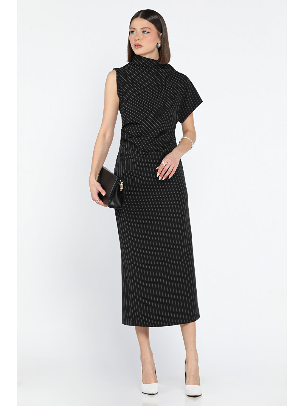 Siyah Kadın Çizgi Desenli Bel Drapeli Kadın Elbise-1