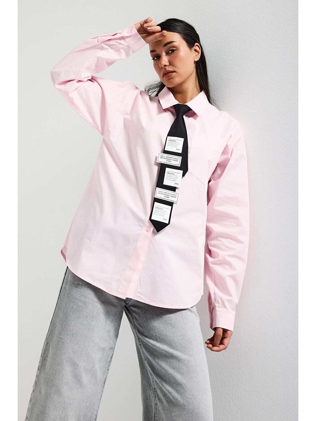 Kadın Pembe Renk Oversize Kravatlı Özel Tasarım Bol Kesim Gömlek-3