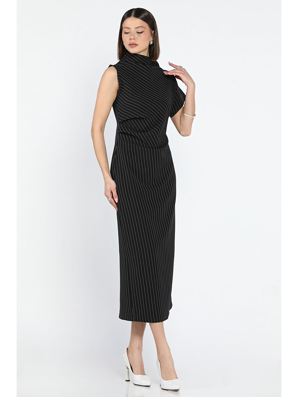 Siyah Kadın Çizgi Desenli Bel Drapeli Kadın Elbise-2