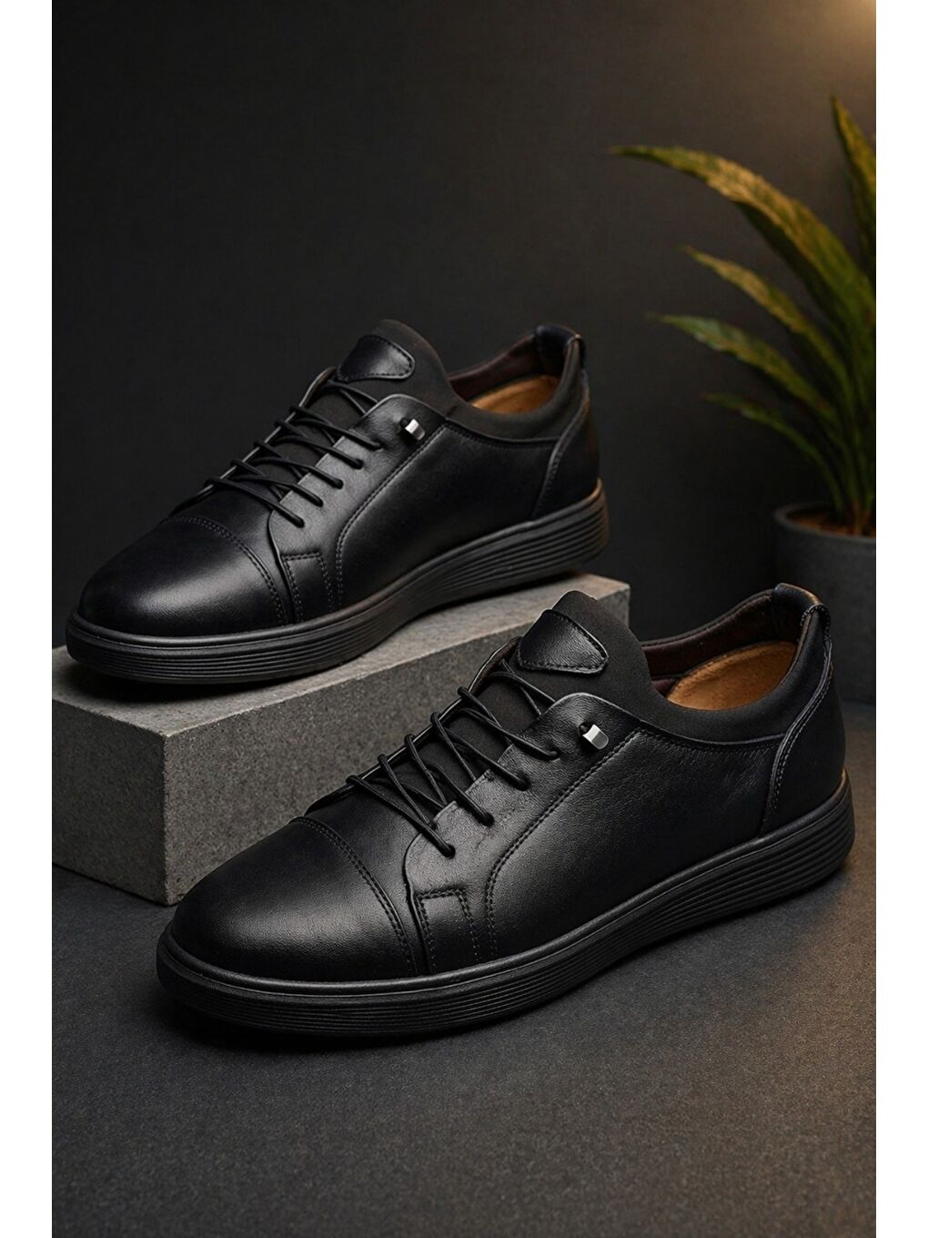 Siyah JUNO Hakiki Deri Bağcıklı Erkek Günlük Spor Ayakkabı-1