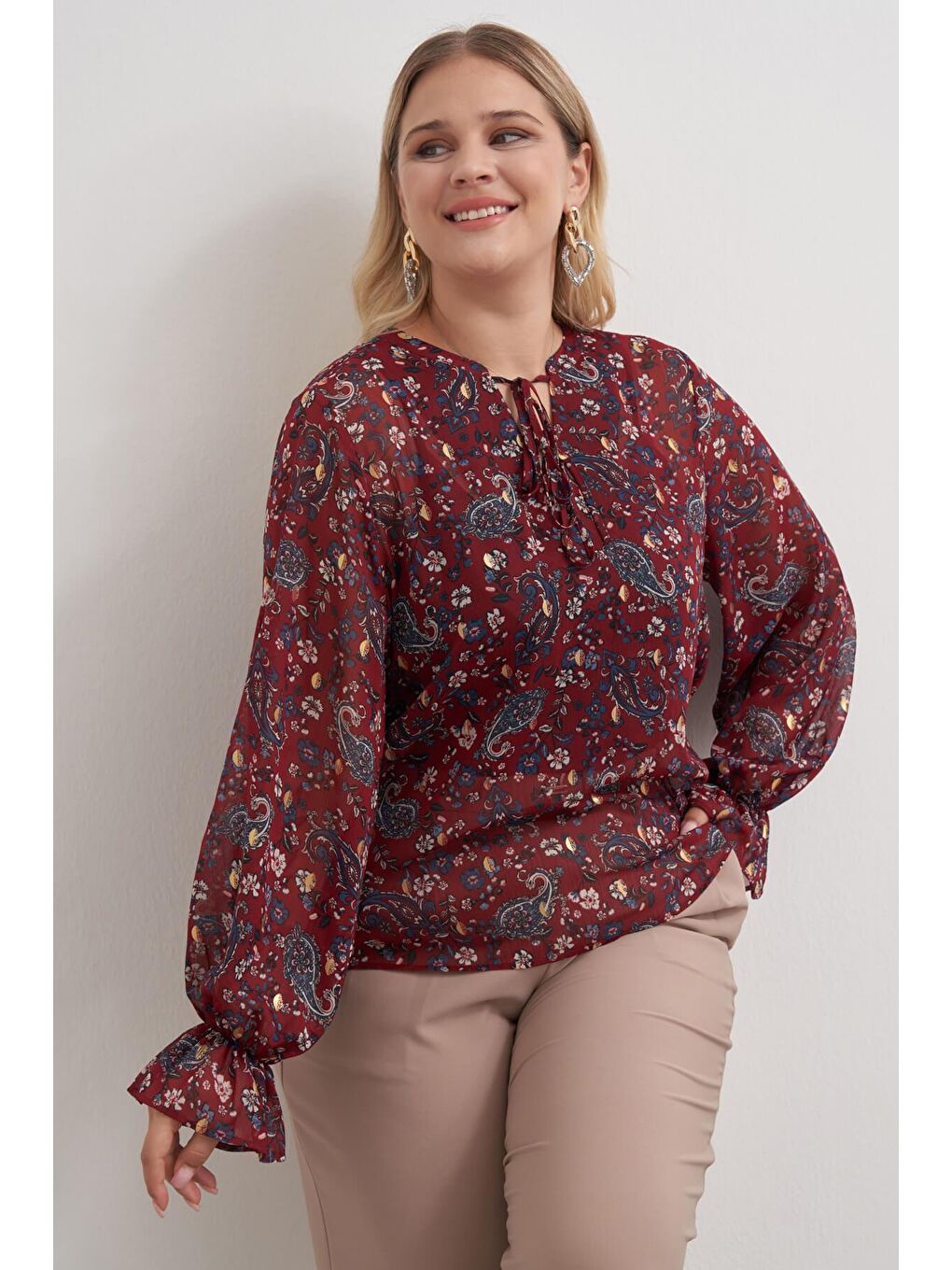 Bordo Önü Bağcıklı Şifon Bluz-1