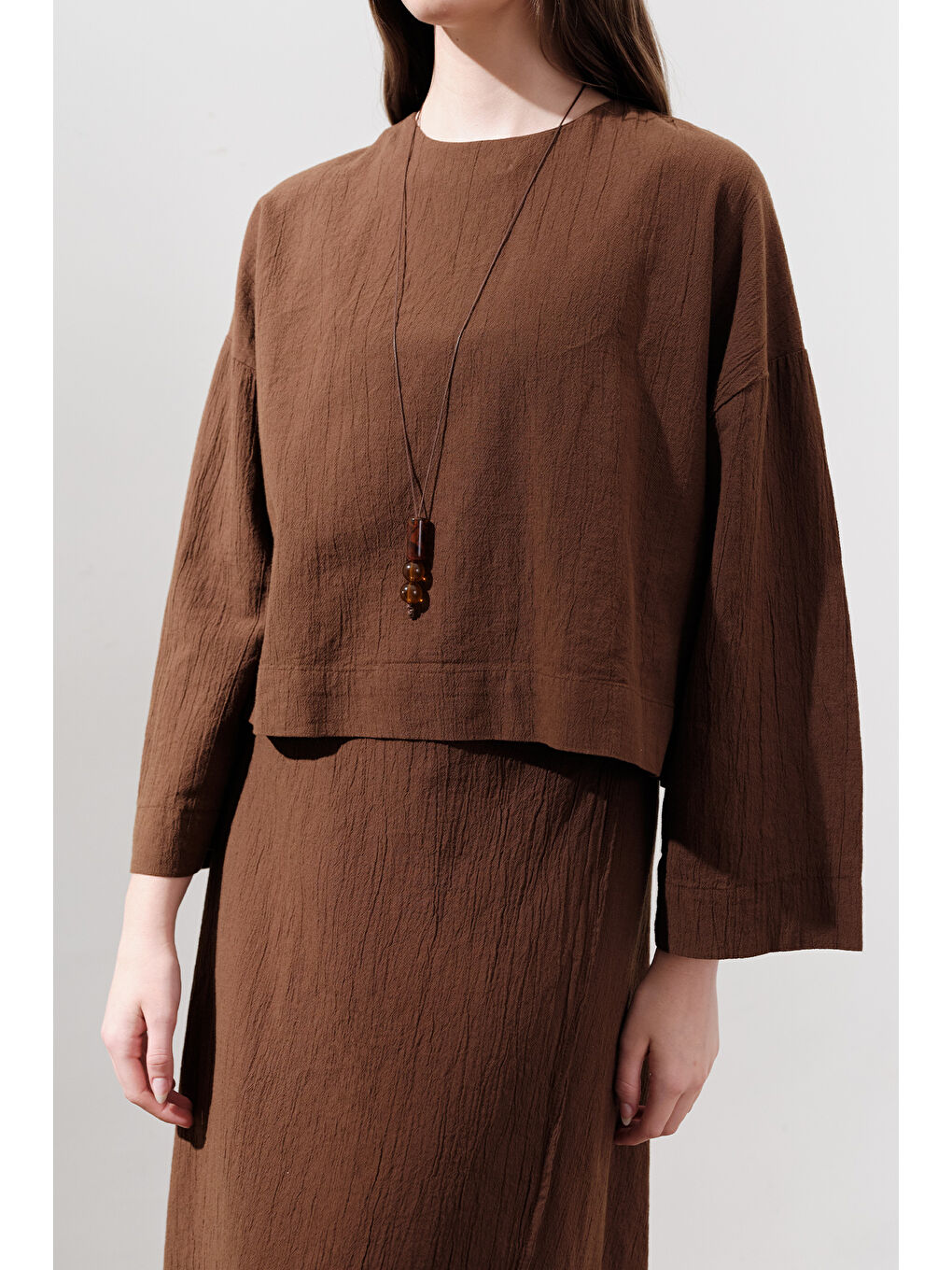 Pamuklu Geniş Kol Crop Bluz Kahverengi-3