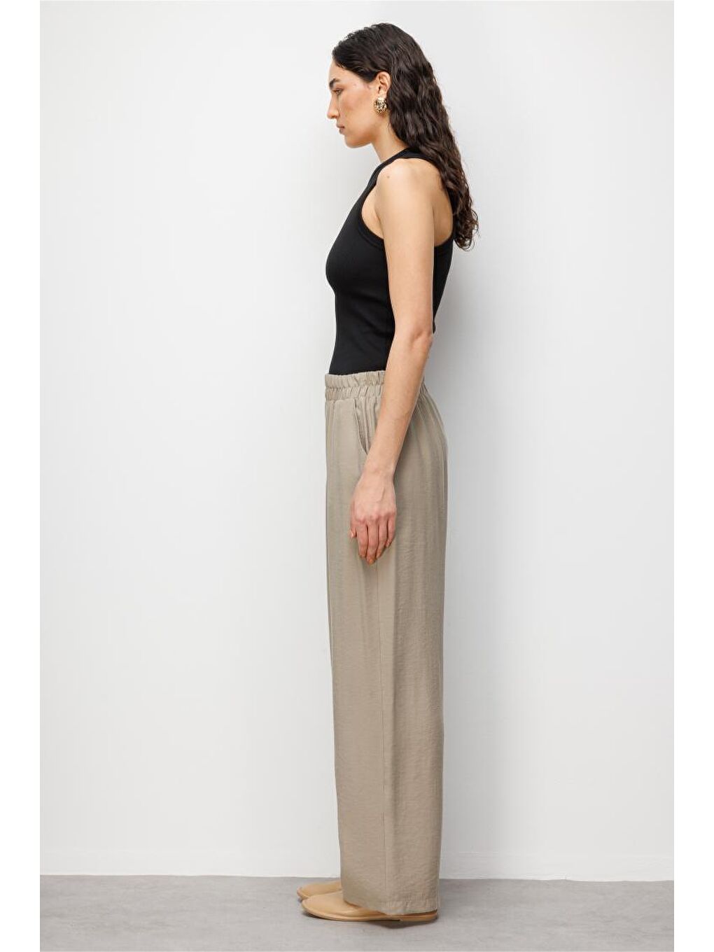 Bej Modal Dokulu Beli Lastikli Vizon Rengi Pantolon-1