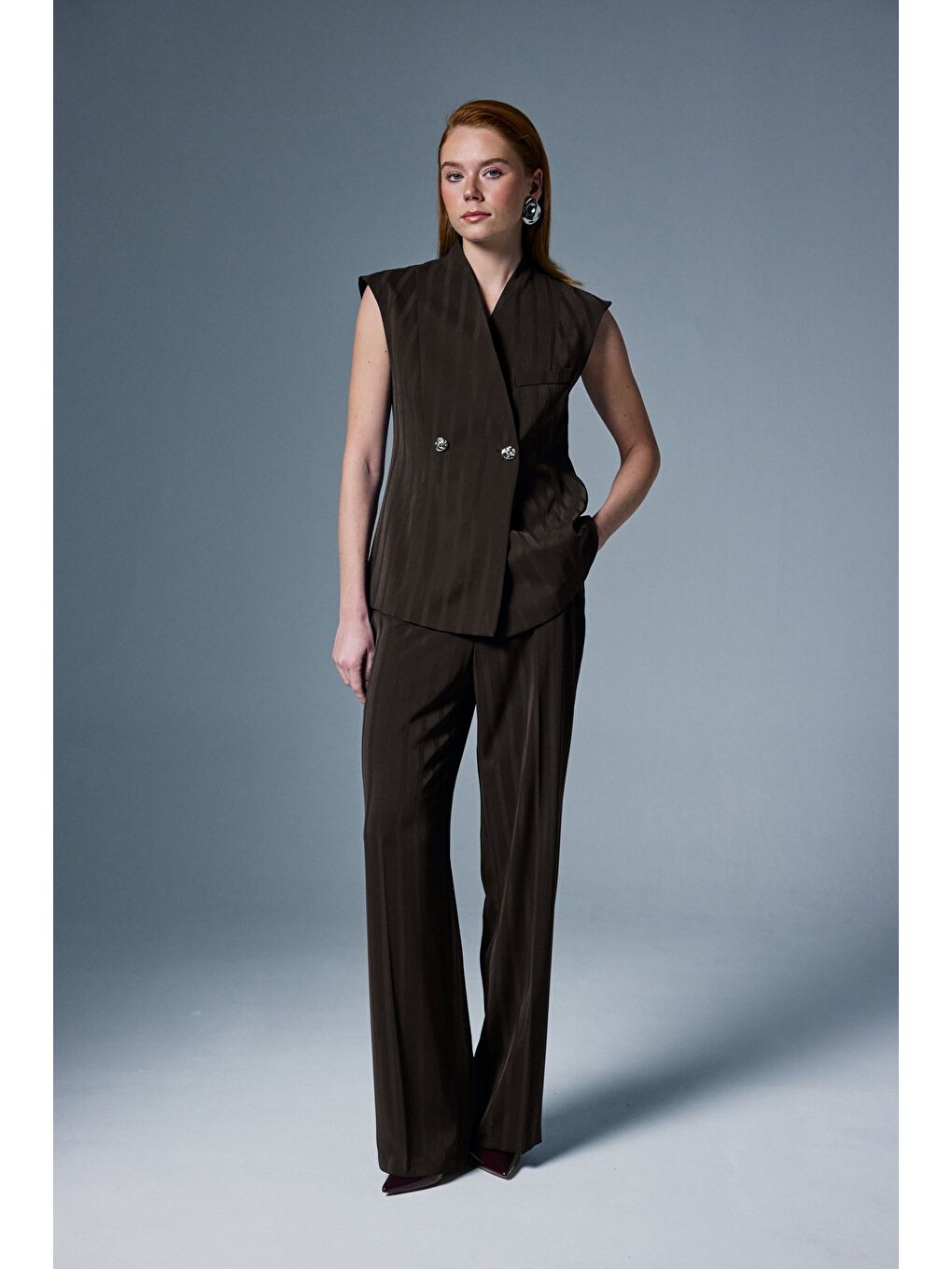 Kahverengi Anna Çizgili Pantolon - Kahve-1