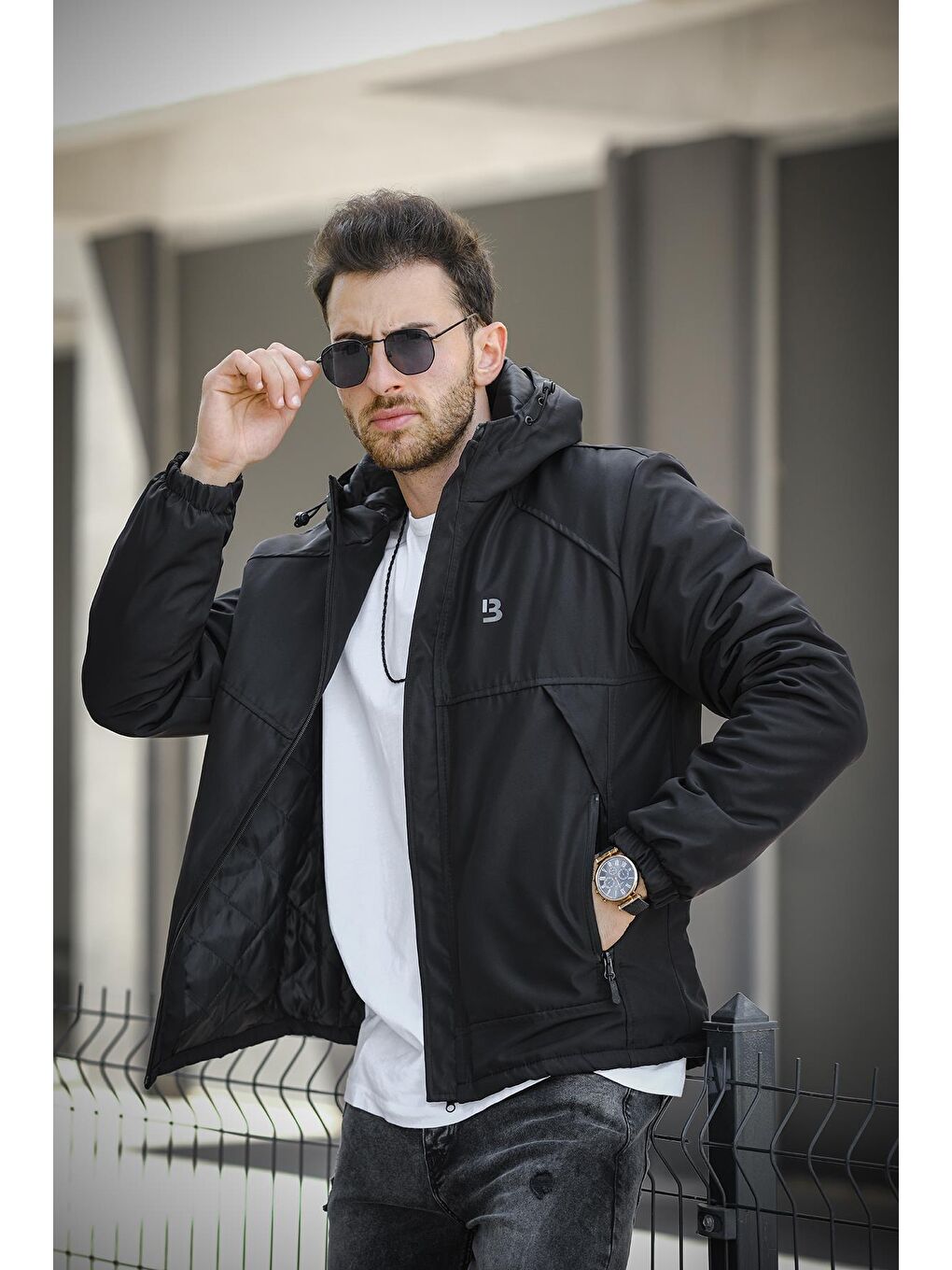 Siyah Jestad Su İtici Kapüşonlu Slim Fit Erkek Mont