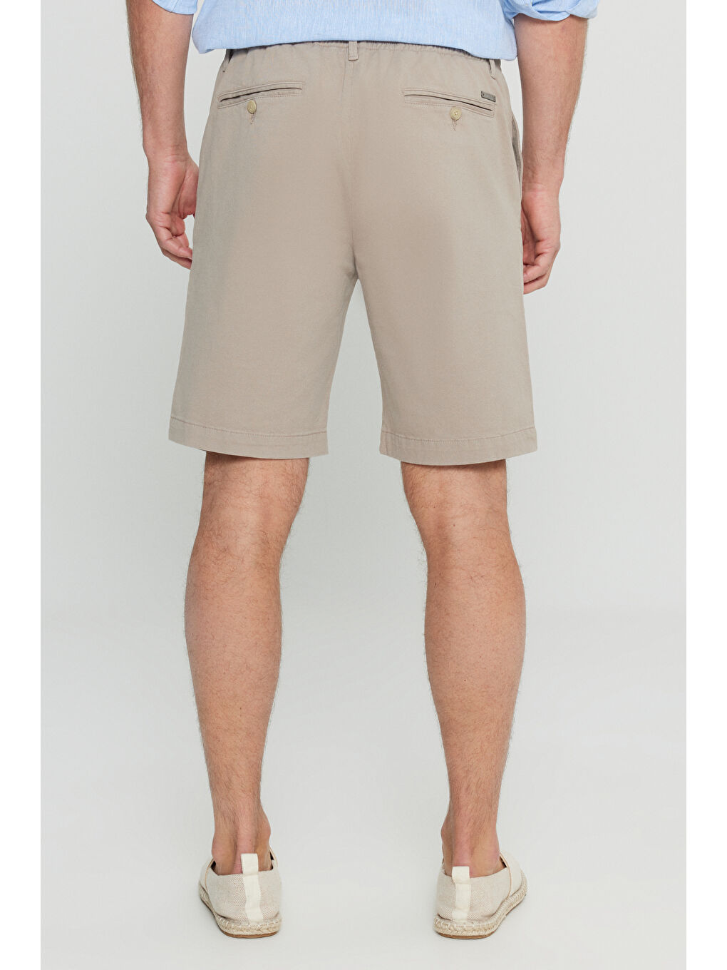 Erkek Bej Pamuklu Slim Fit Dar Kesim Beli Bağlamalı Yan Cepli Esnek Şort-6