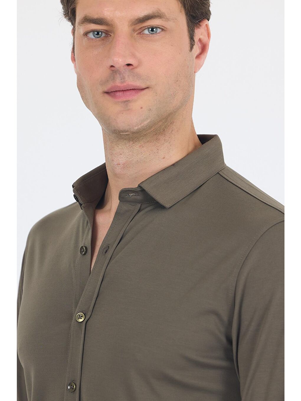 Koyu Haki Uzun Kol Düz Örme Polo Yaka Cepsiz Esnek Classic Slim Fit Gömlek 1004250153_720-3