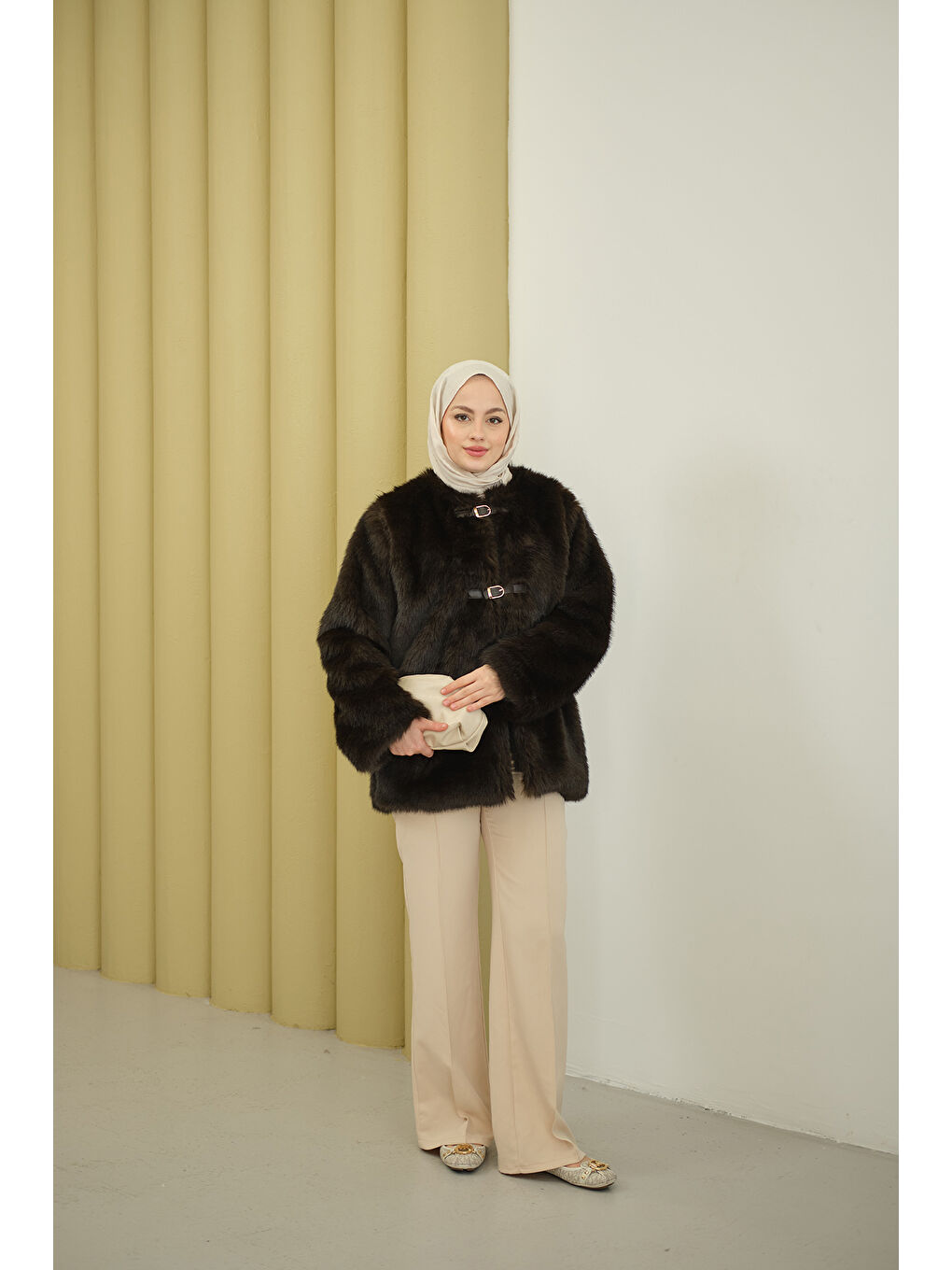 Kadın Deri Kemer Tüylü Uzun Kaban Kahverengi-3