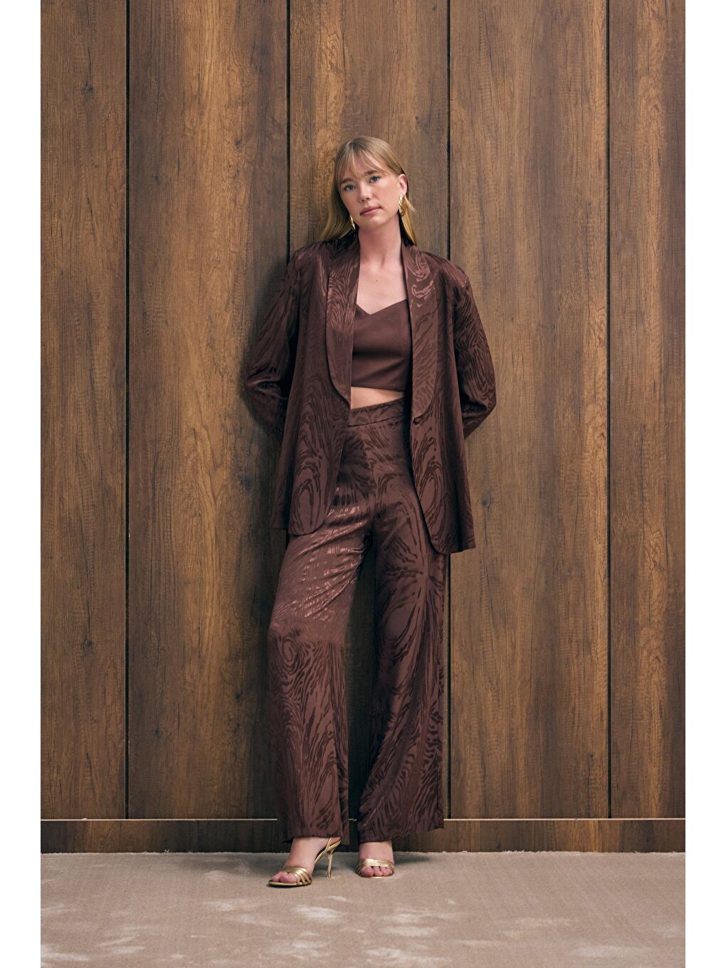 Kahverengi Yüksek Bel Desenli Pantolon - Kahve-3