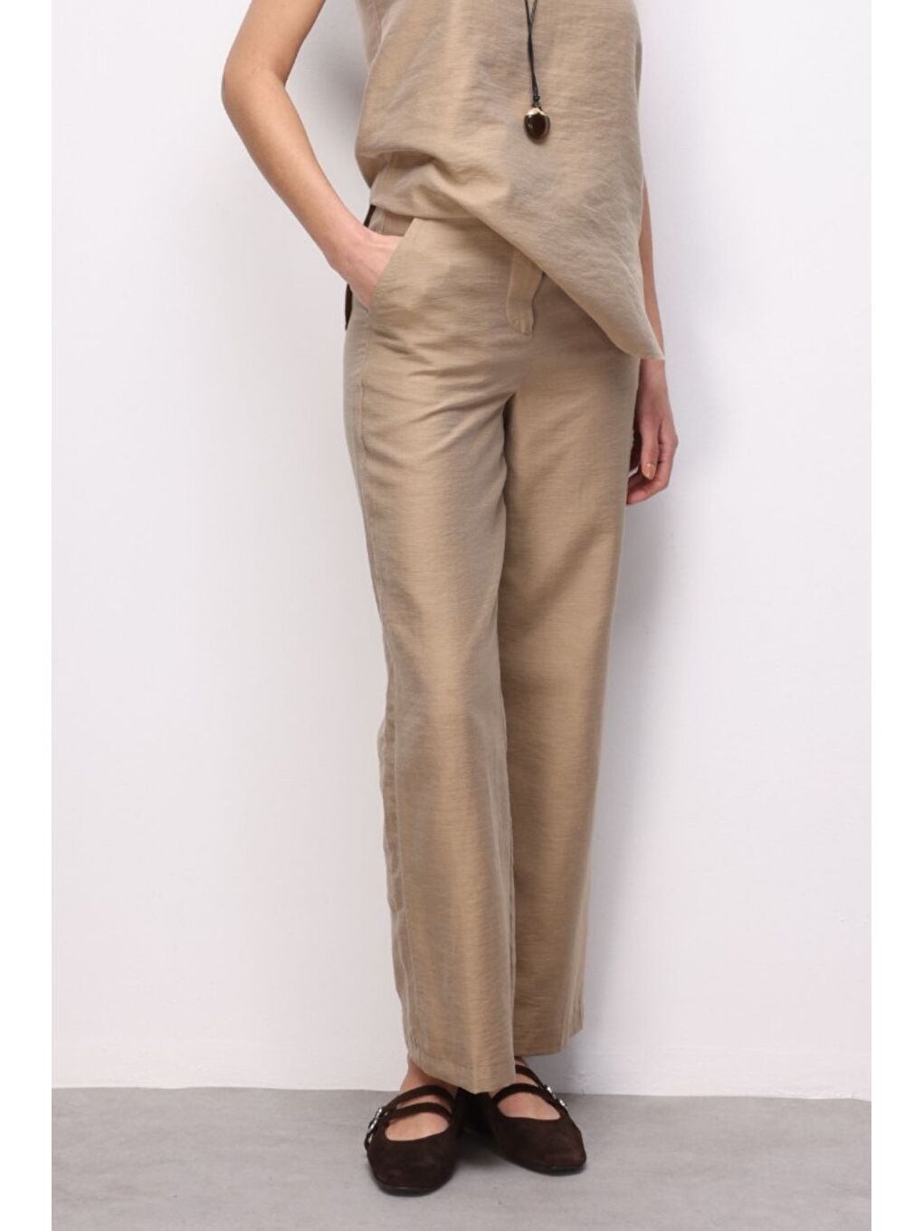 Geniş Paça Bej Rengi Basic pantolon-1