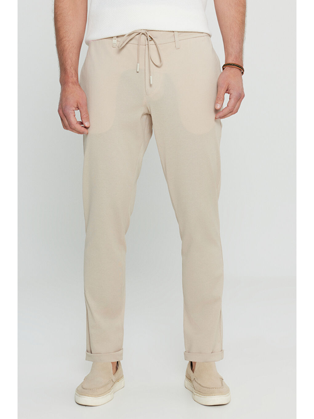 Erkek Bej Pamuklu Slim Fit Dar Kesim Beli Bağlamalı Yan Cepli Esnek Pantolon
