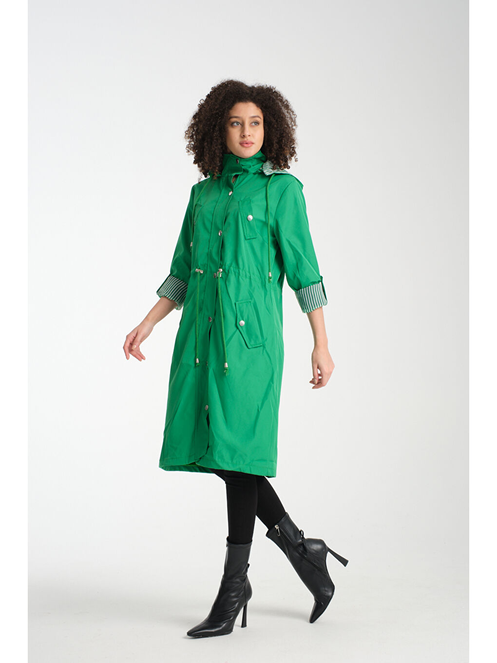 Yeşil Kadın Uzun Trençkot 8154-1