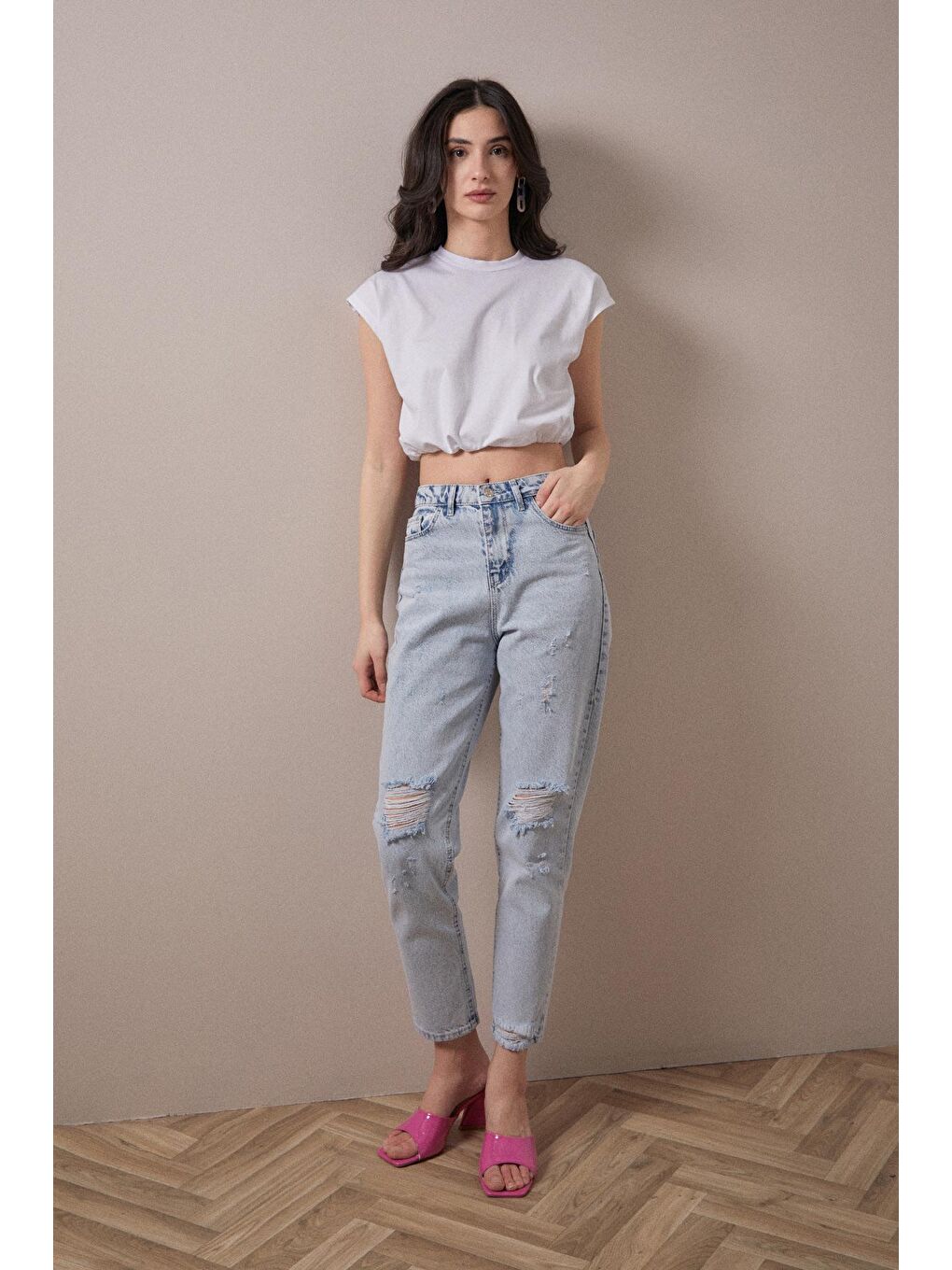 Beyaz Basic Bisiklet Yaka Stoperli Crop Tişört