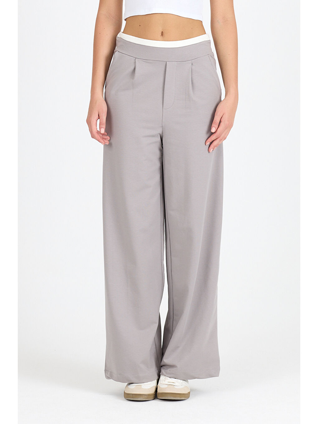 Bej Kadın Kemeri 2 Renk Detaylı İspanyol Paça Pantolon 5006