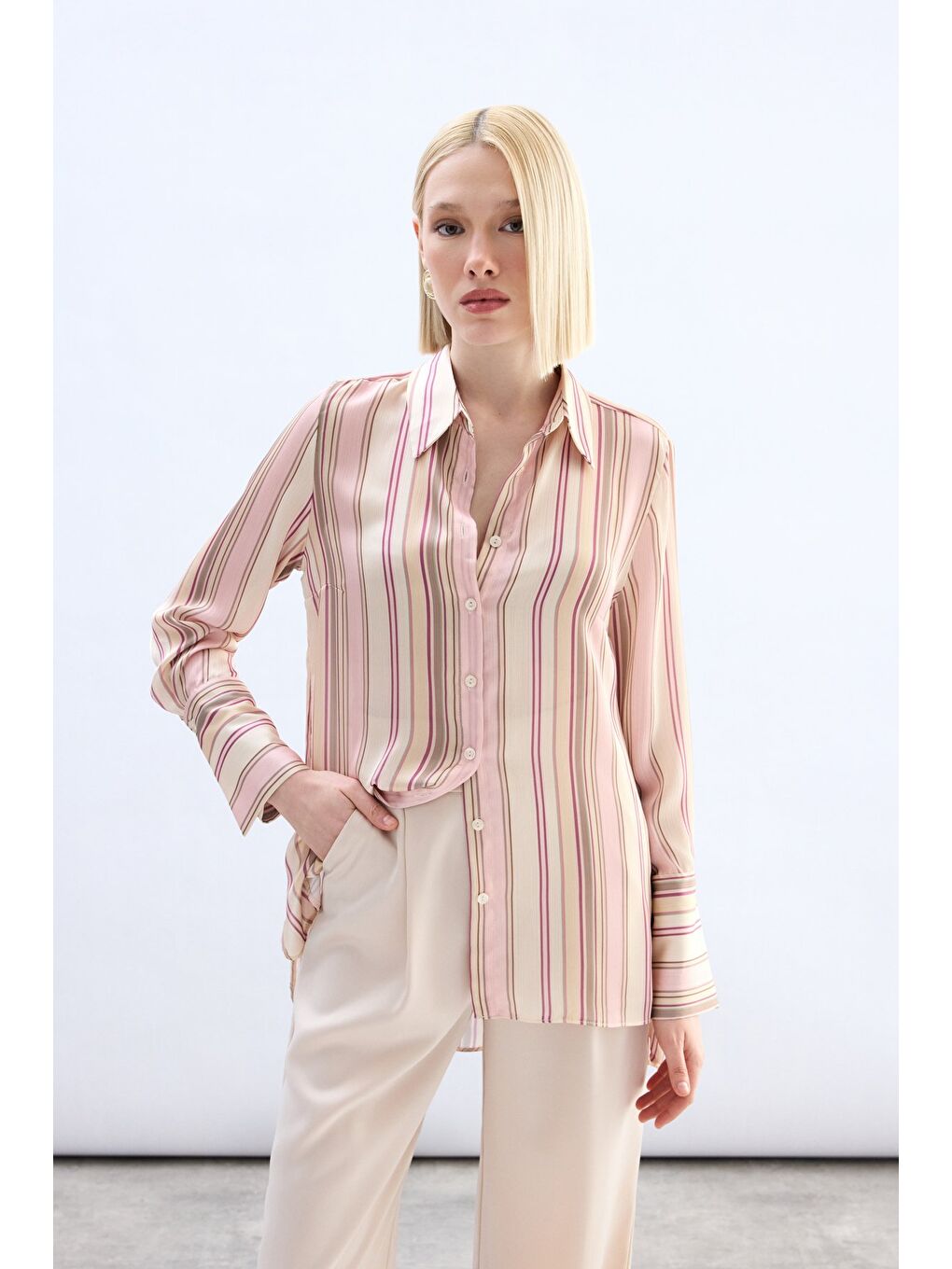 Pembe Renkli Çizgili Gömlek - Pudra-1