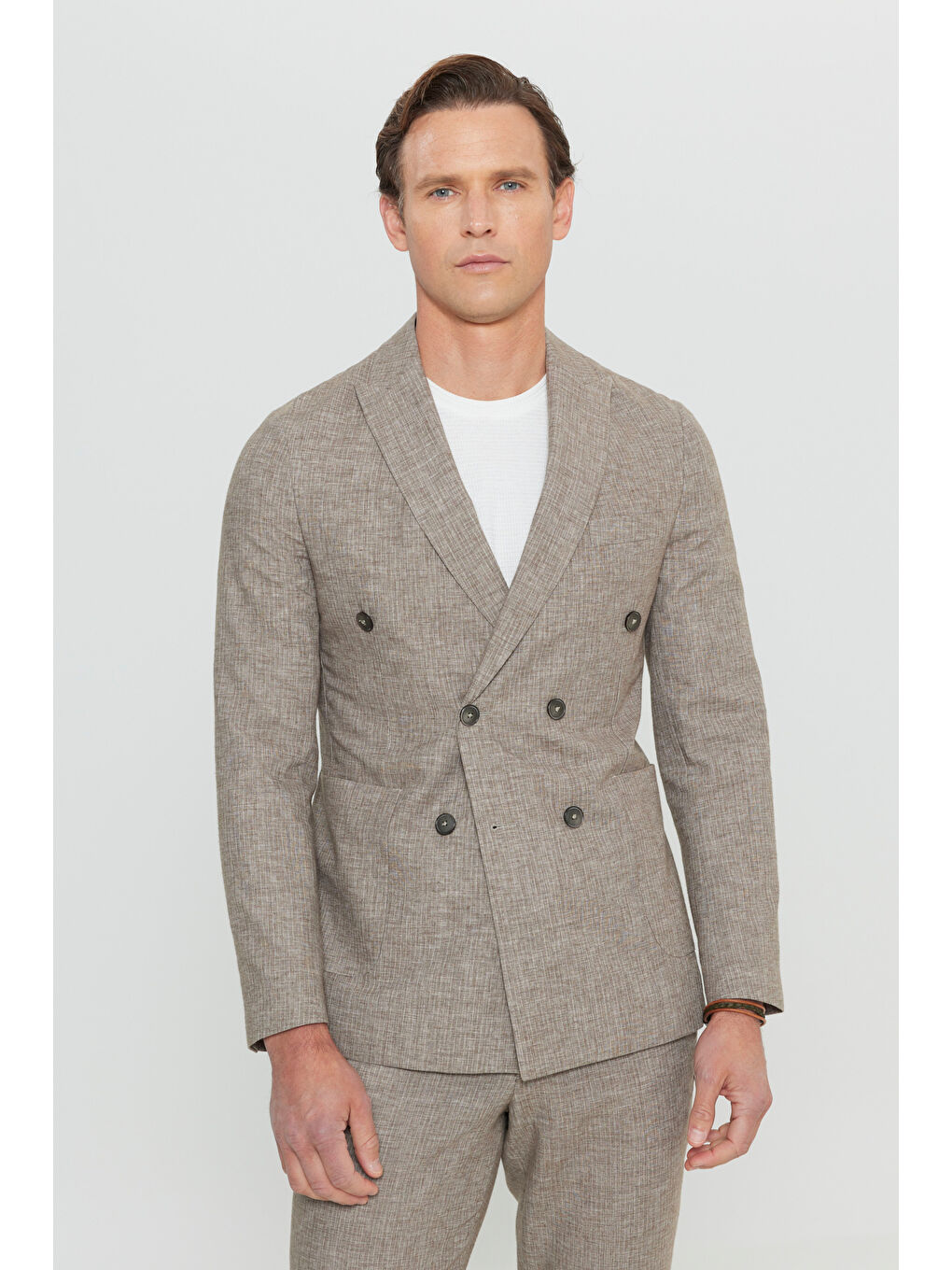 Erkek Kahverengi Keten Slim Fit Dar Kesim Kırlangıç Yaka Çizgili Torba Cepli Kruvaze Takım Elbise-2