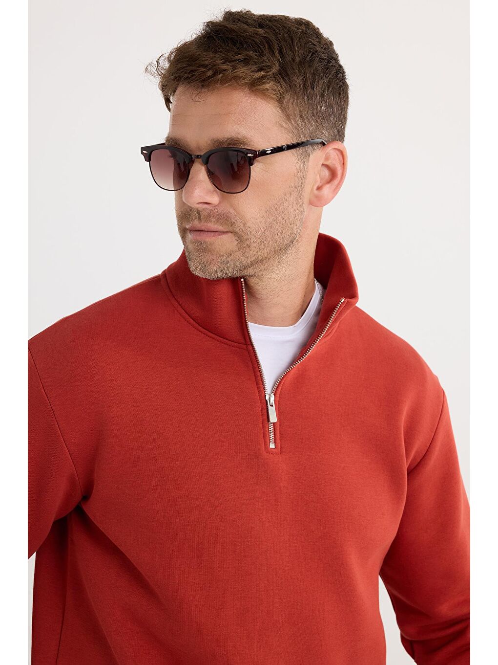 Unisex Relax Fit Rahat Kesim Pamuklu İçi Polarlı Yarım Fermuarlı Kırmızı Dik Yaka Sweatshirt-1