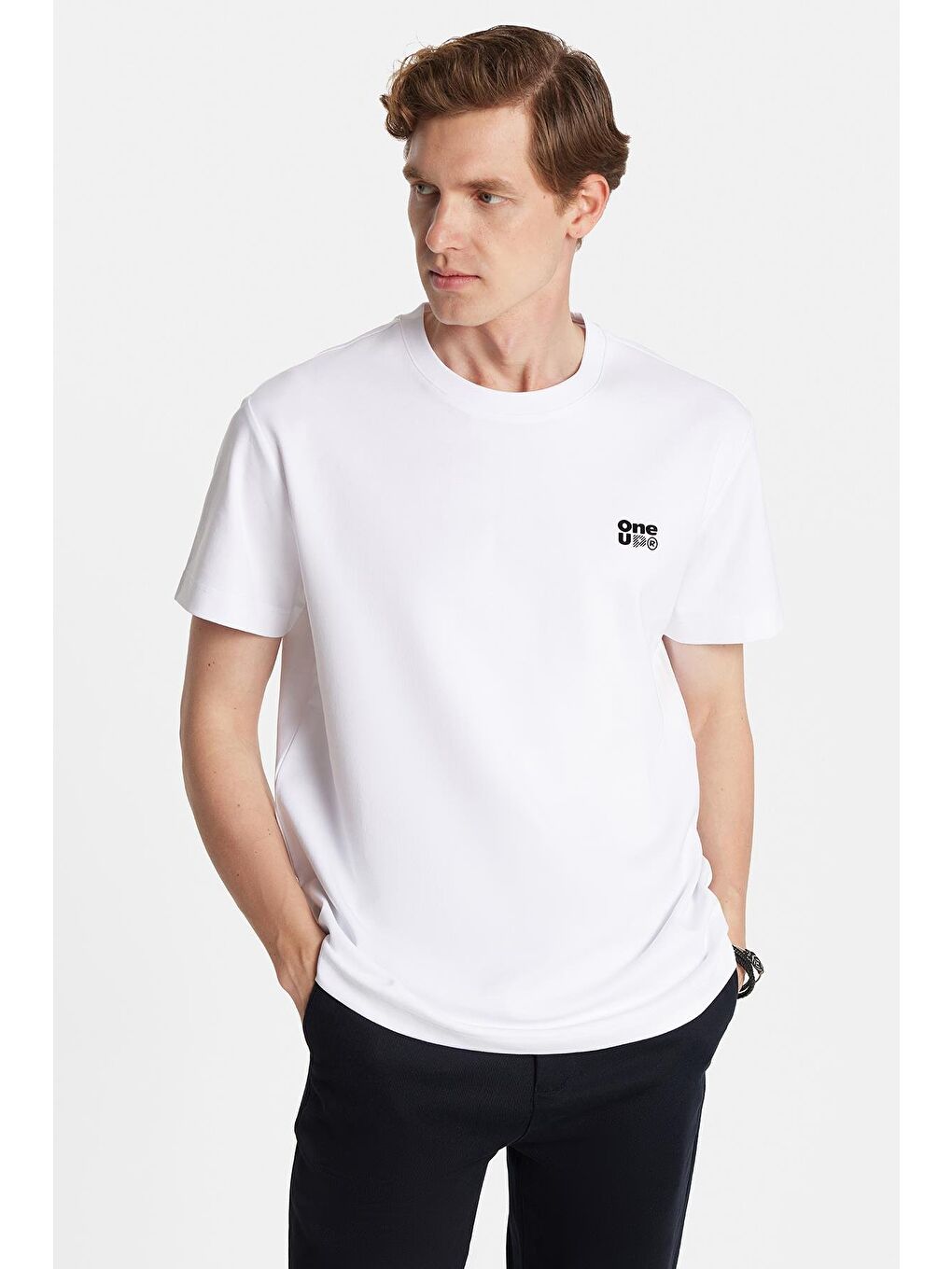 Relax Fit Rahat Kesim Pamuklu Ön Ve Arka Baskı Ve Nakış Detaylı Bisiklet Yaka Beyaz Erkek Tişört-2