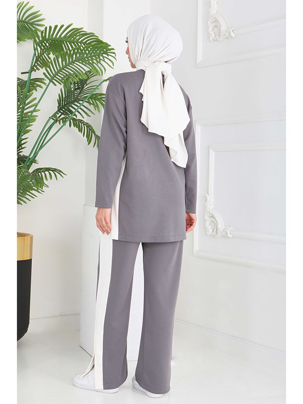 Gri Garnili Yırtmaçlı Modal İkili Takım Füme - 28012-FUME-3