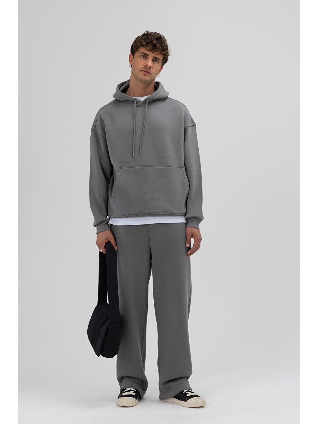 Gri Basic Oversize Kapüşonlu Sweatshirt Füme