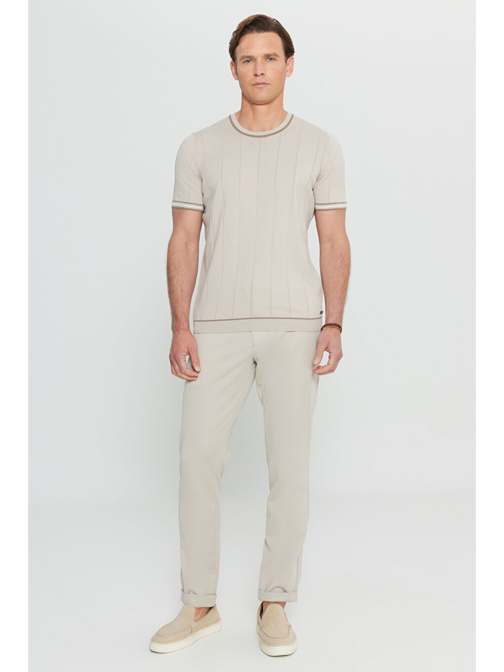 Erkek Bej %100 Pamuk Standart Fit Normal Kesim Bisiklet Yaka Triko Tişört-1