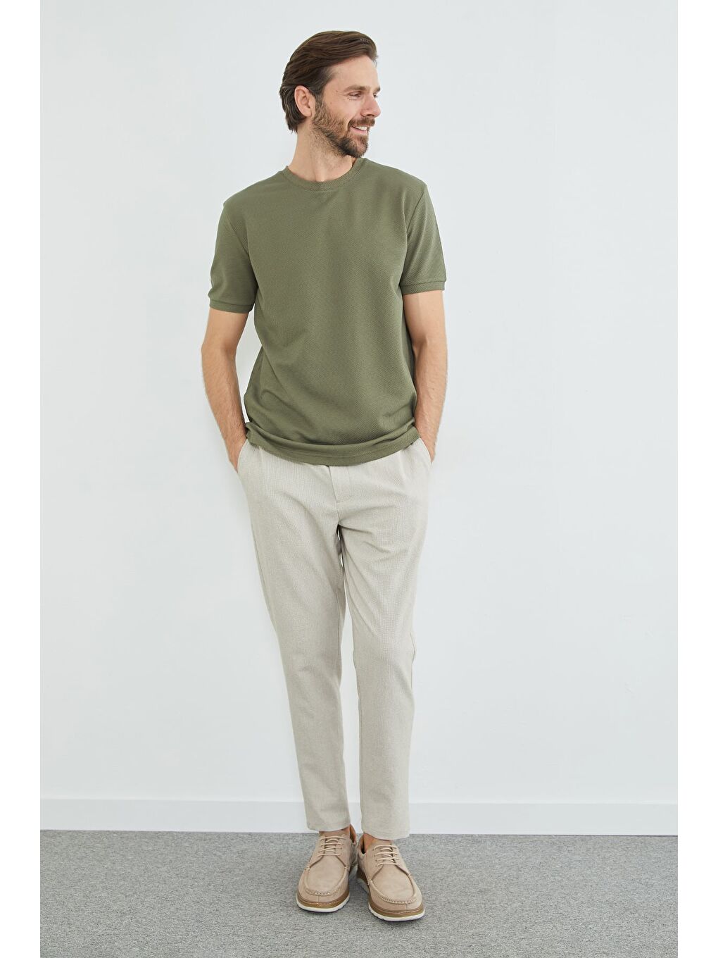 Haki Petek Kumaş Bisiklet Yaka Tişört-3