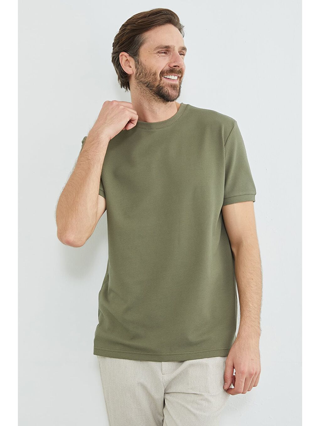 Haki Petek Kumaş Bisiklet Yaka Tişört-4