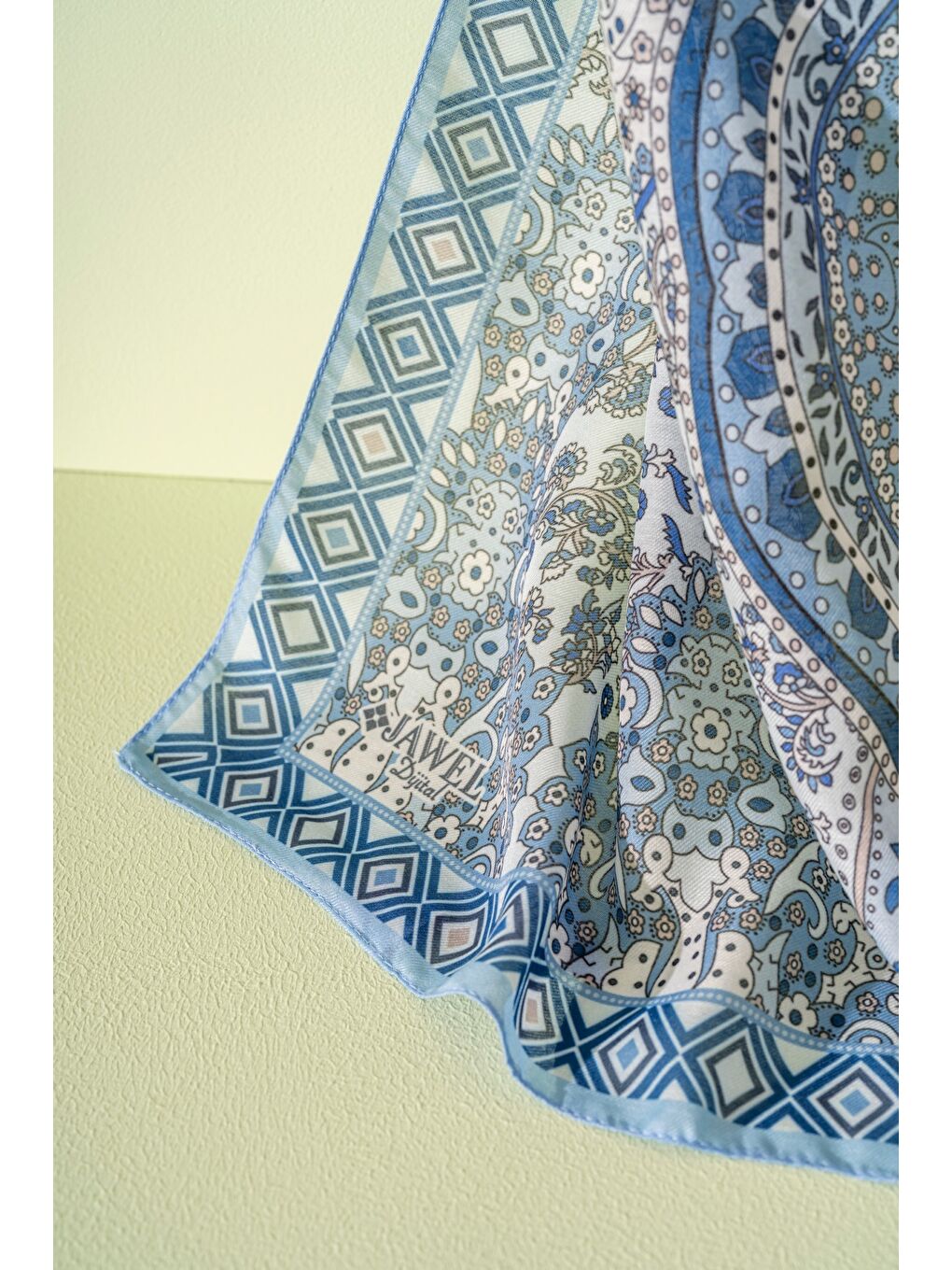 Mavi Kadın Etnik Desen Soft Alinda Şal-1