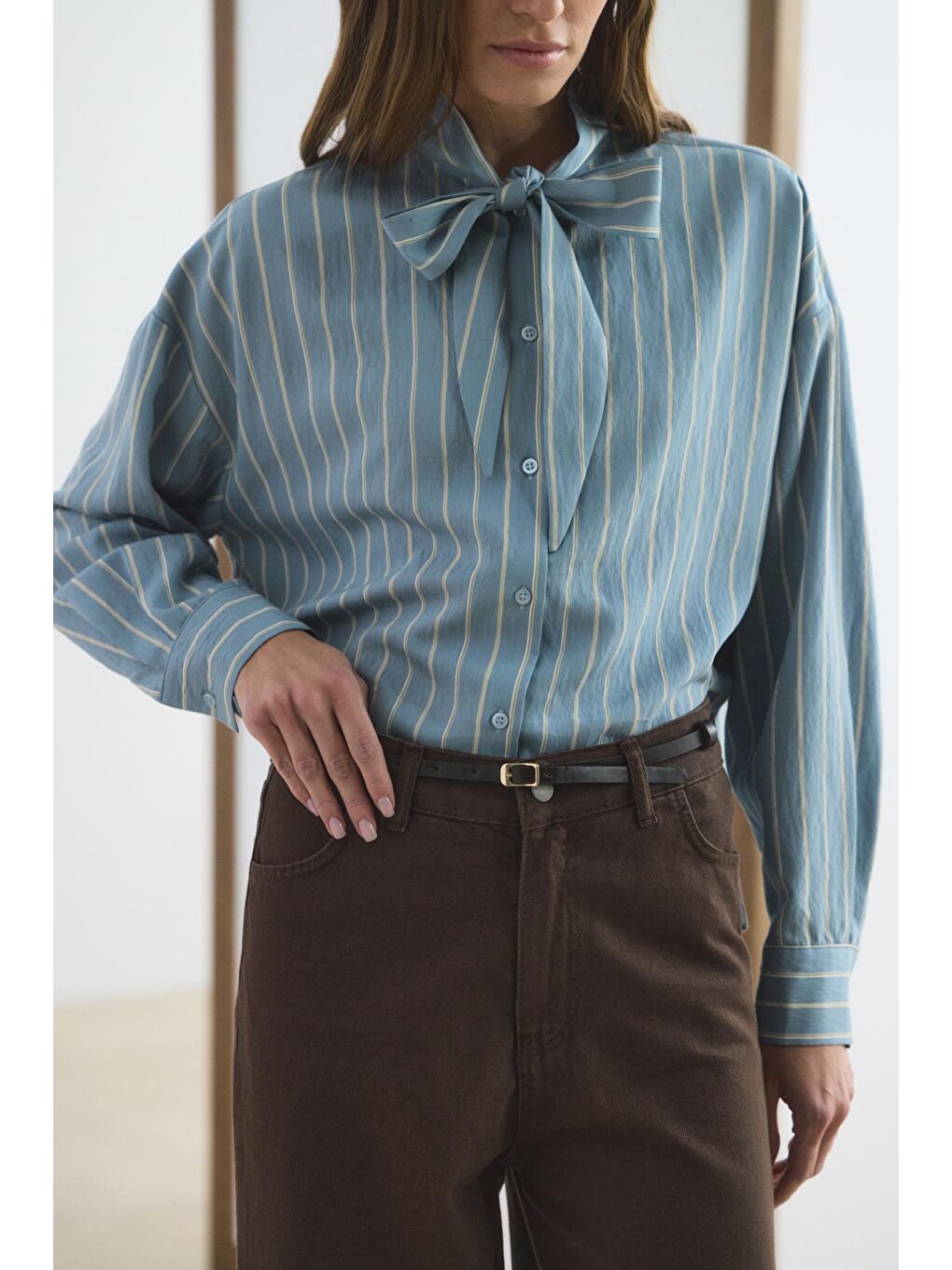 Fularlı Çizgili Gömlek Açık  Mavi-7