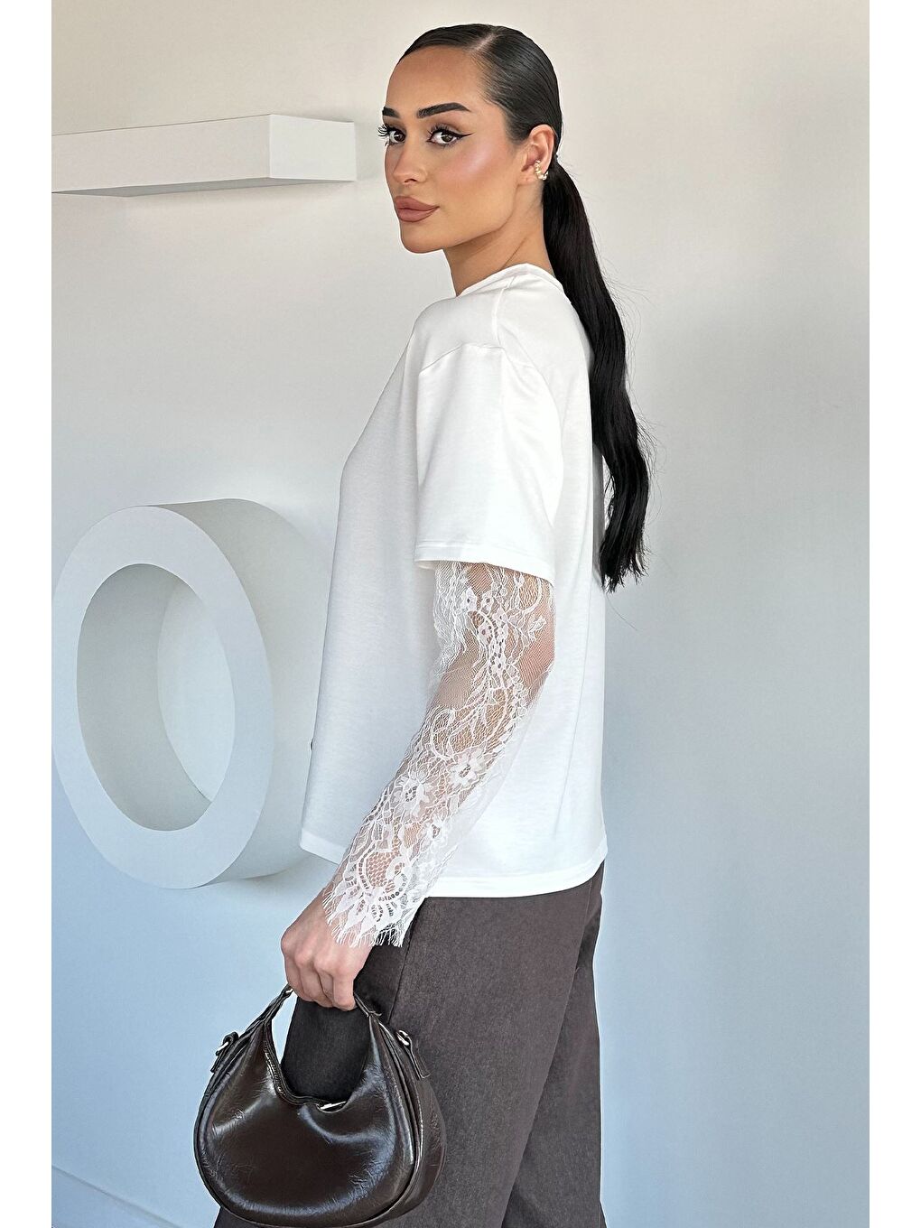 Ekru Kadın Bisiklet Yaka Kollar Dantelli Bluz-3