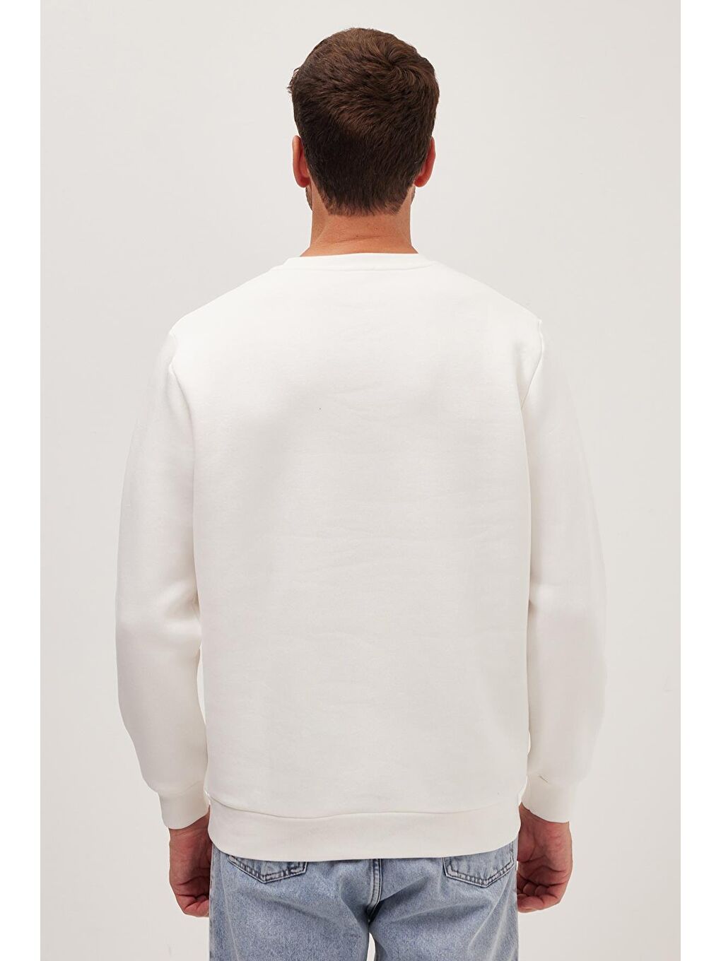 Unisex Relax Fit Rahat Kesim Pamuklu Yumuşak Dokulu İçi Polarlı Beyaz Bisiklet Yaka Sweatshirt-6