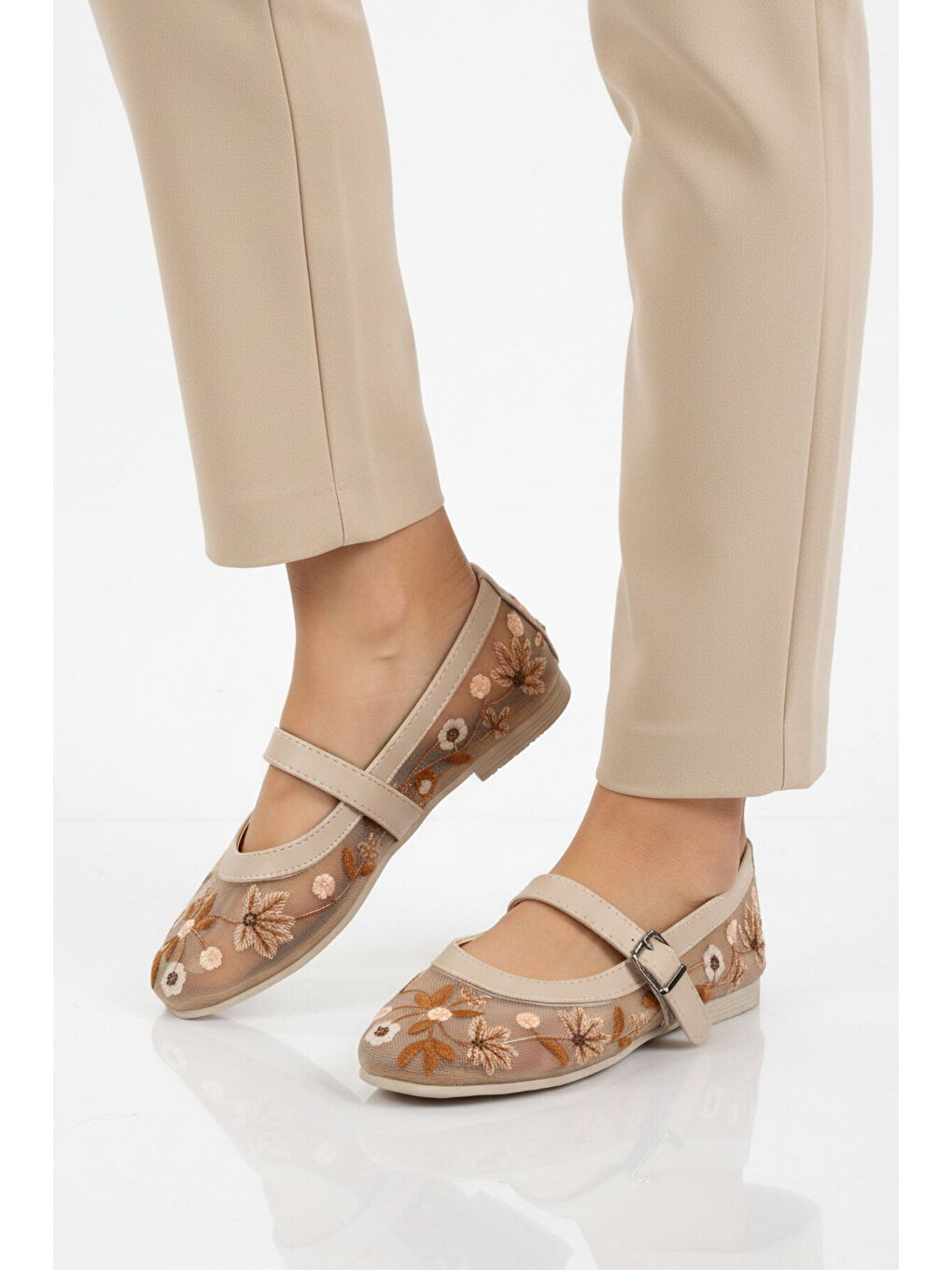 Bej Fileli Hafif Kadın Casual Ayakkabı B-52 Z-1