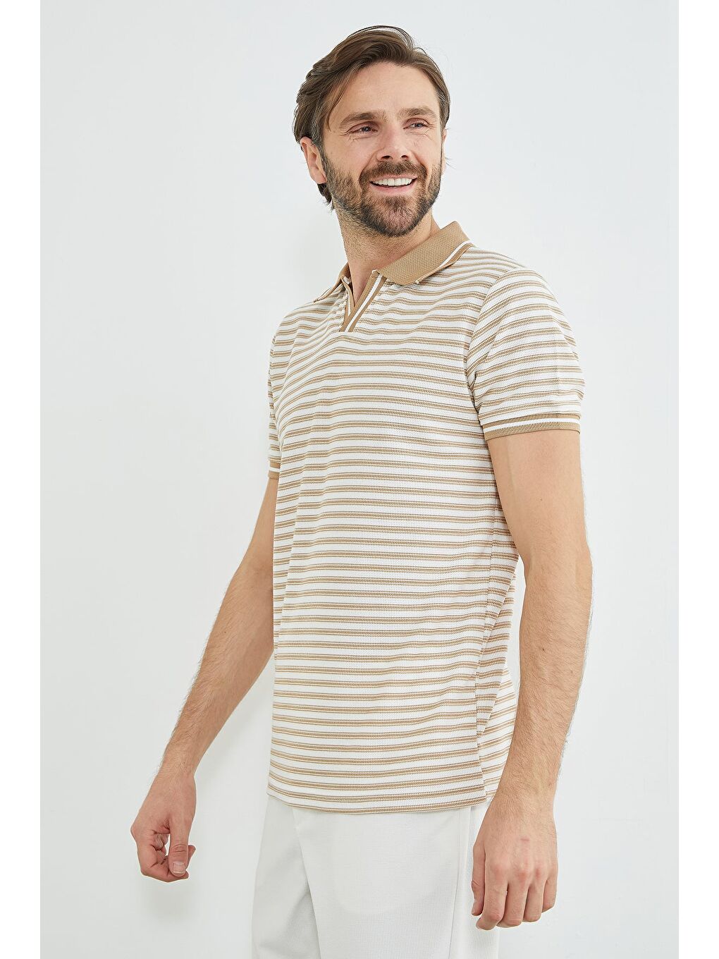 Bej Çizgili Polo Yaka Tişört-2