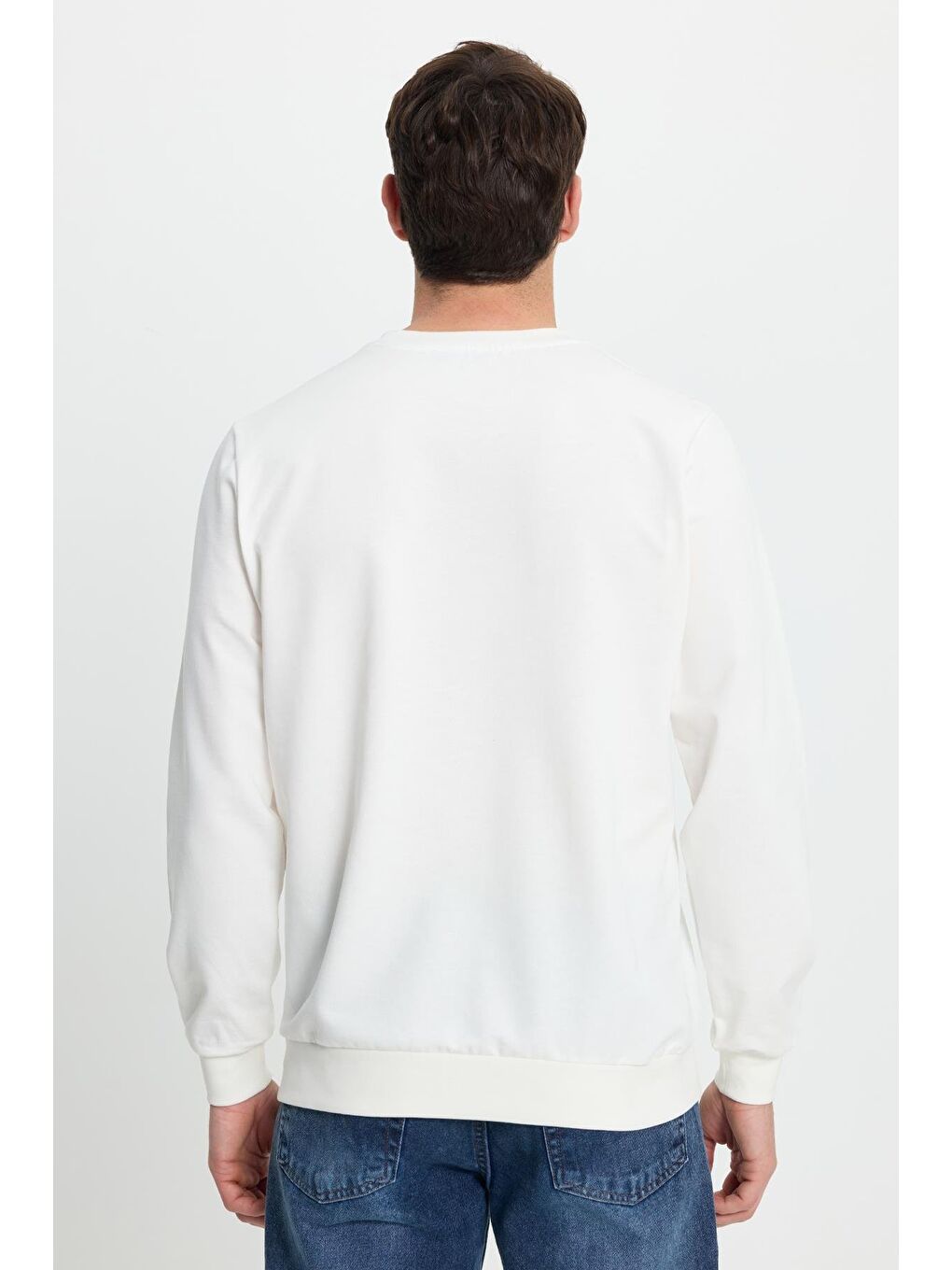 Erkek Relax Fit Rahat Kesim %100 Pamuk 2 İplik Bisiklet Yaka Beyaz Sweatshirt-7
