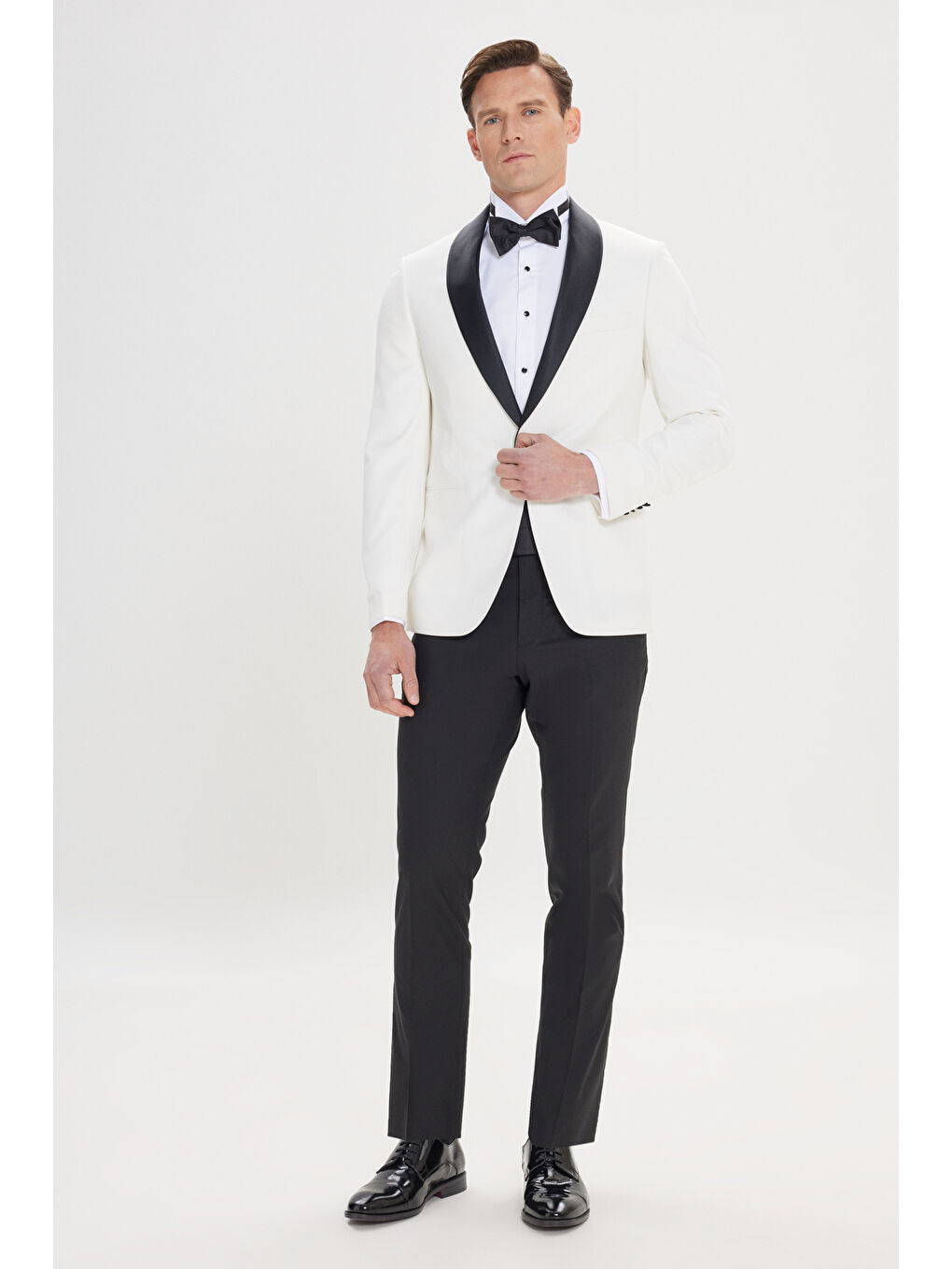Erkek Beyaz Slim Fit Dar Kesim Şal Yaka Armürlü Çift Fleto Cepli Damatlık Smokin Takımı-2
