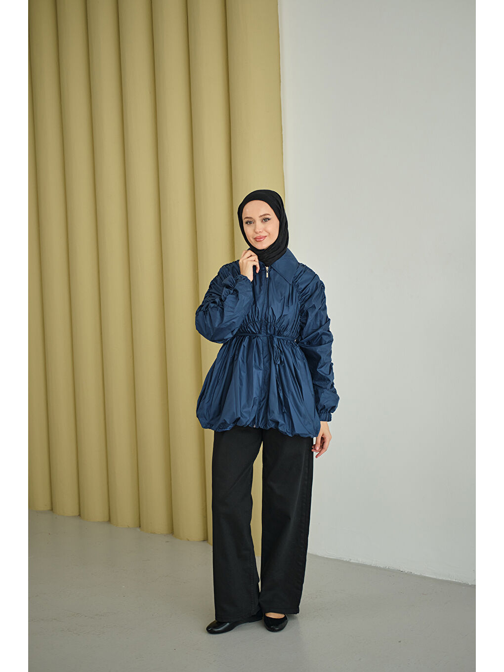Kadın Büzgü Detay Paraşüt Ceket Lacivert-1