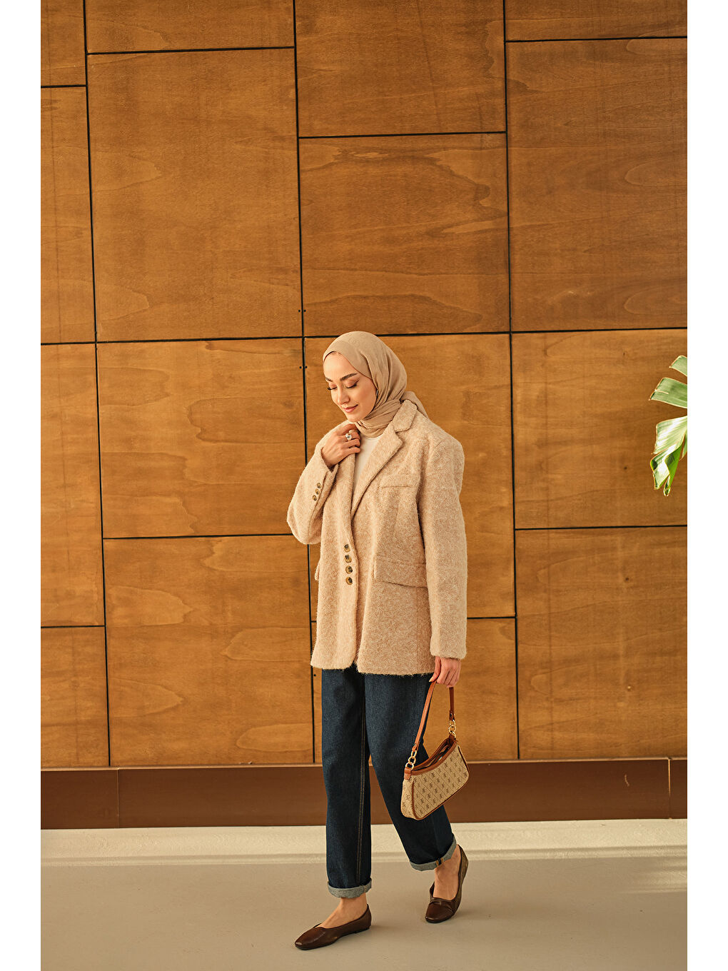 Ekru Kadın Düğme Detay Kırçıllı Ceket Krem-3