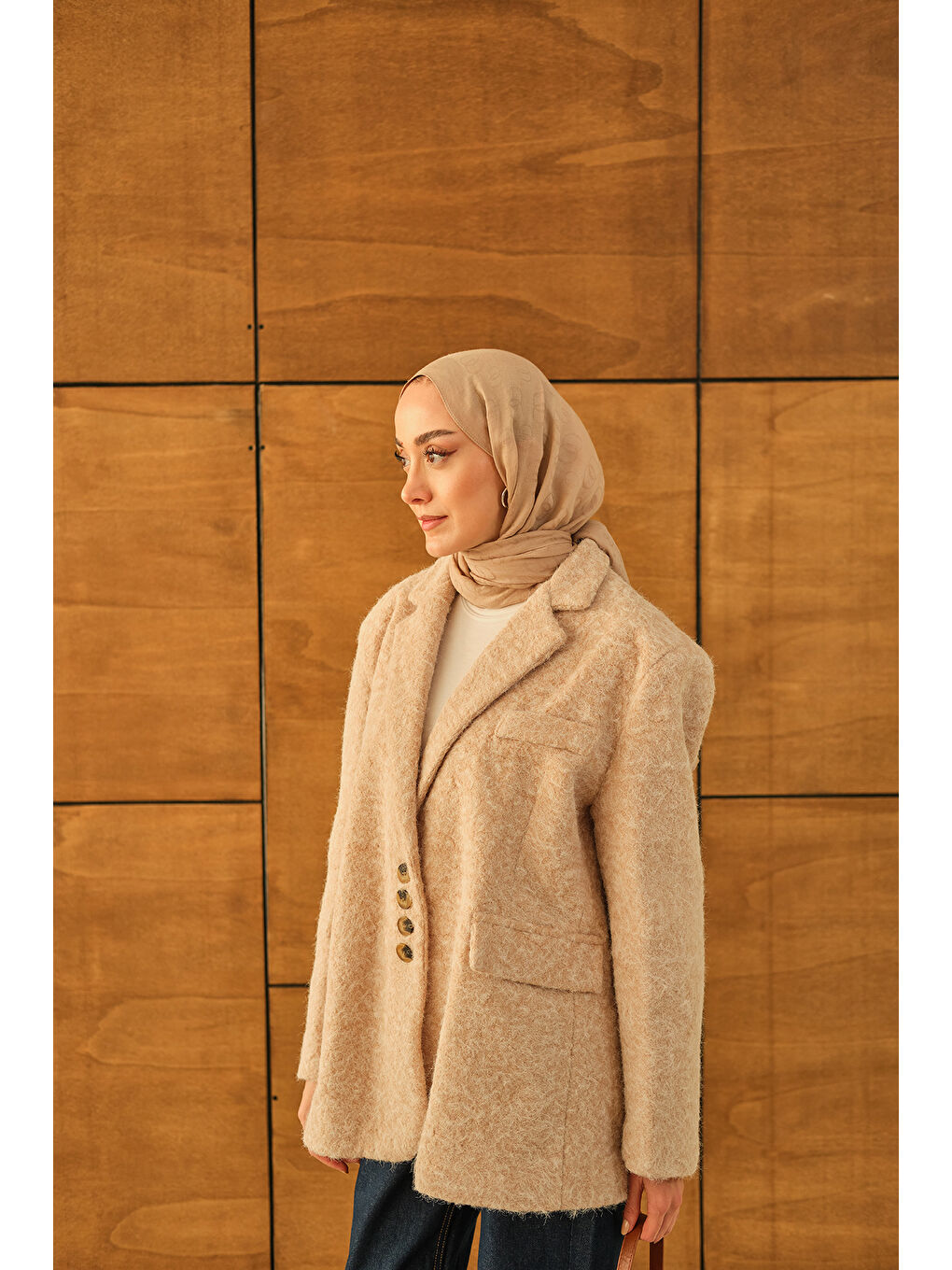 Ekru Kadın Düğme Detay Kırçıllı Ceket Krem-4