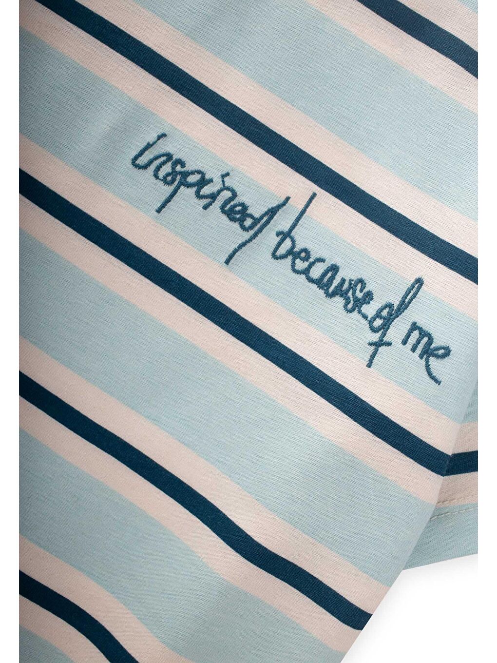 Turkuaz Erkek Çocuk Nakışlı Çizgili Tişört-2