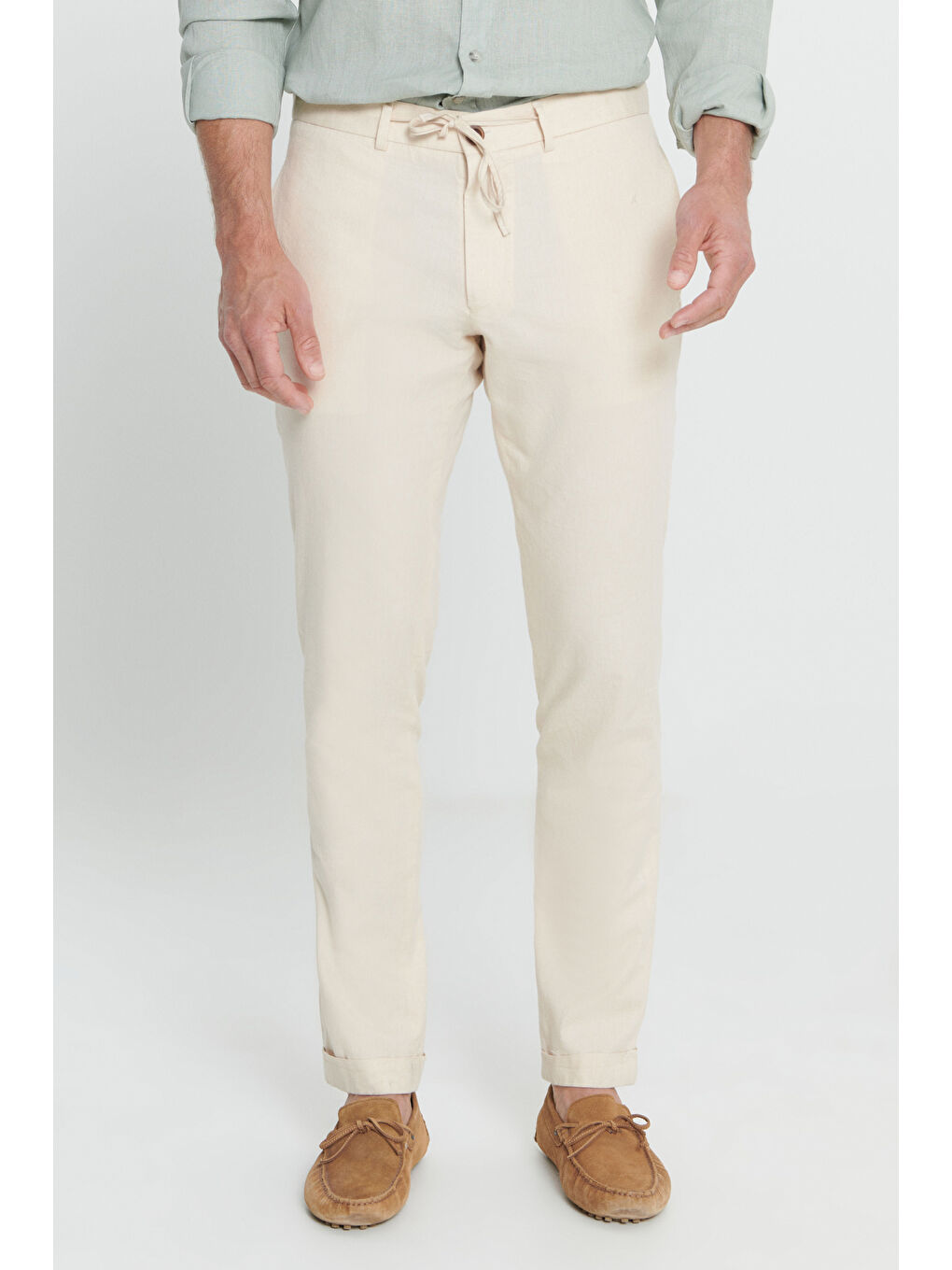 Erkek Ekru Slim Fit Dar Kesim %100 Pamuk Yan Cep Pileli Pantolon