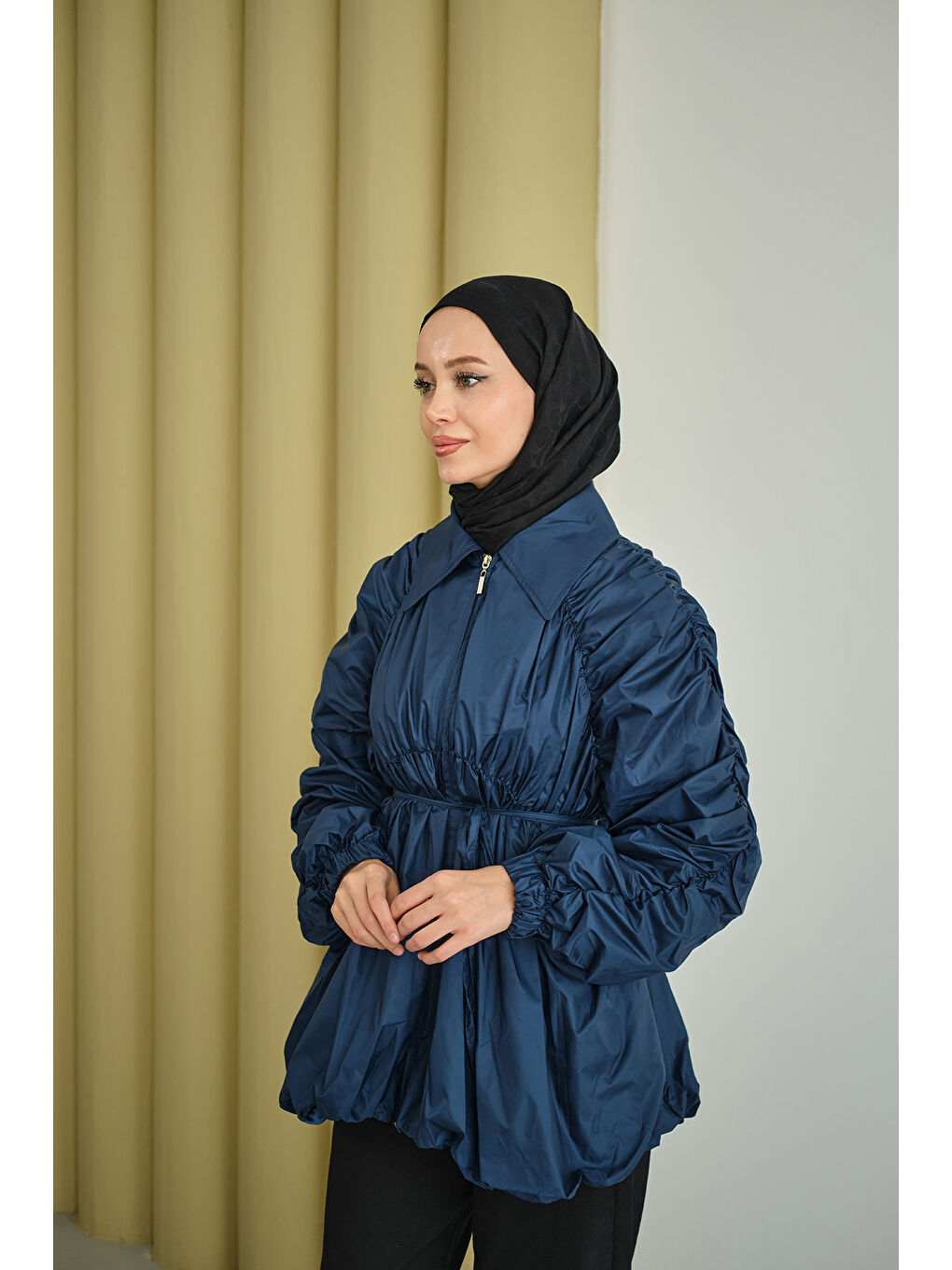 Kadın Büzgü Detay Paraşüt Ceket Lacivert-3