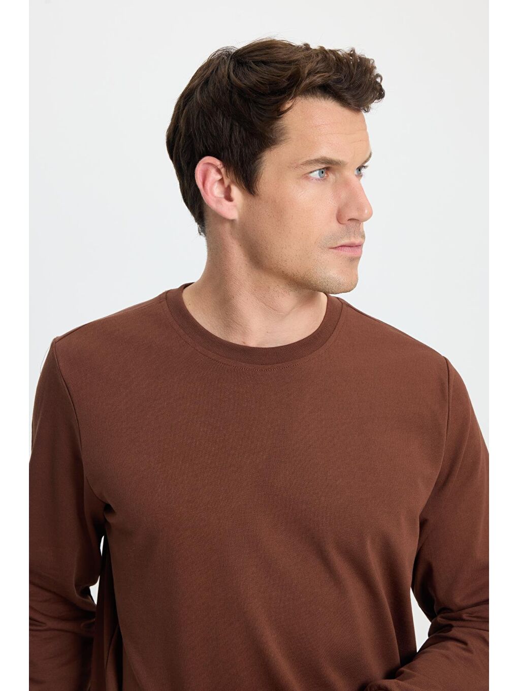 Erkek Relax Fit Rahat Kesim %100 Pamuk 2 İplik Bisiklet Yaka Kahverengi Sweatshirt-1