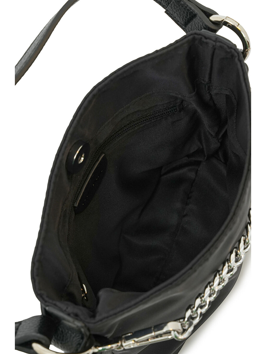 Siyah Zincir Detaylı Çapraz Askılı Kadın Çanta MB16-5