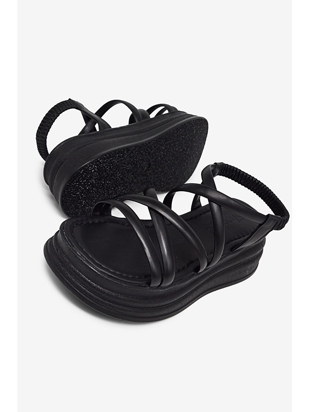 Kadın Siyah Rahat Kalıp Yüksek Taban Çapraz Sandalet-2